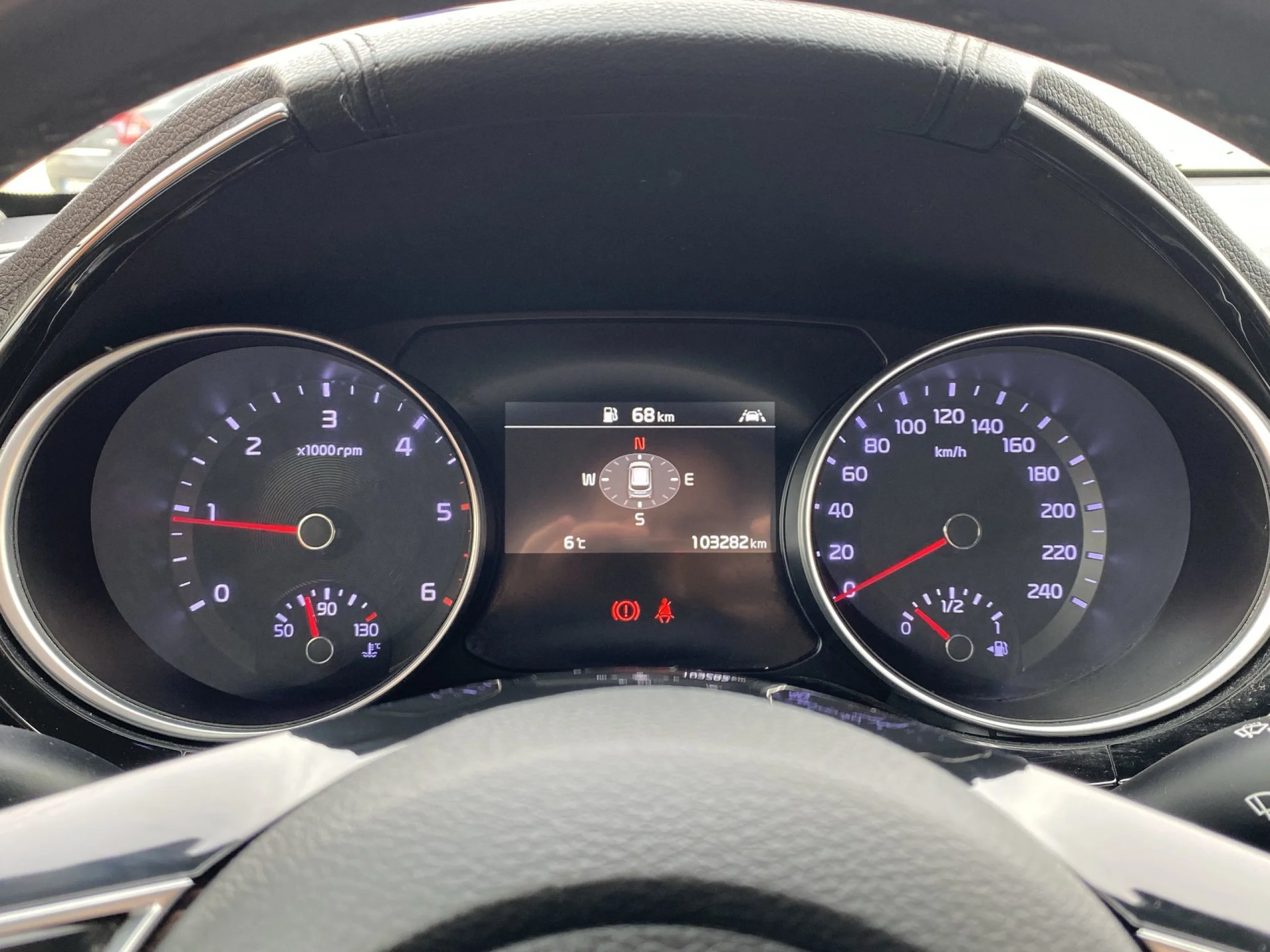 Kia Xceed 1.6 CRDi Tech 100 kW (136 CV) - Foto 12