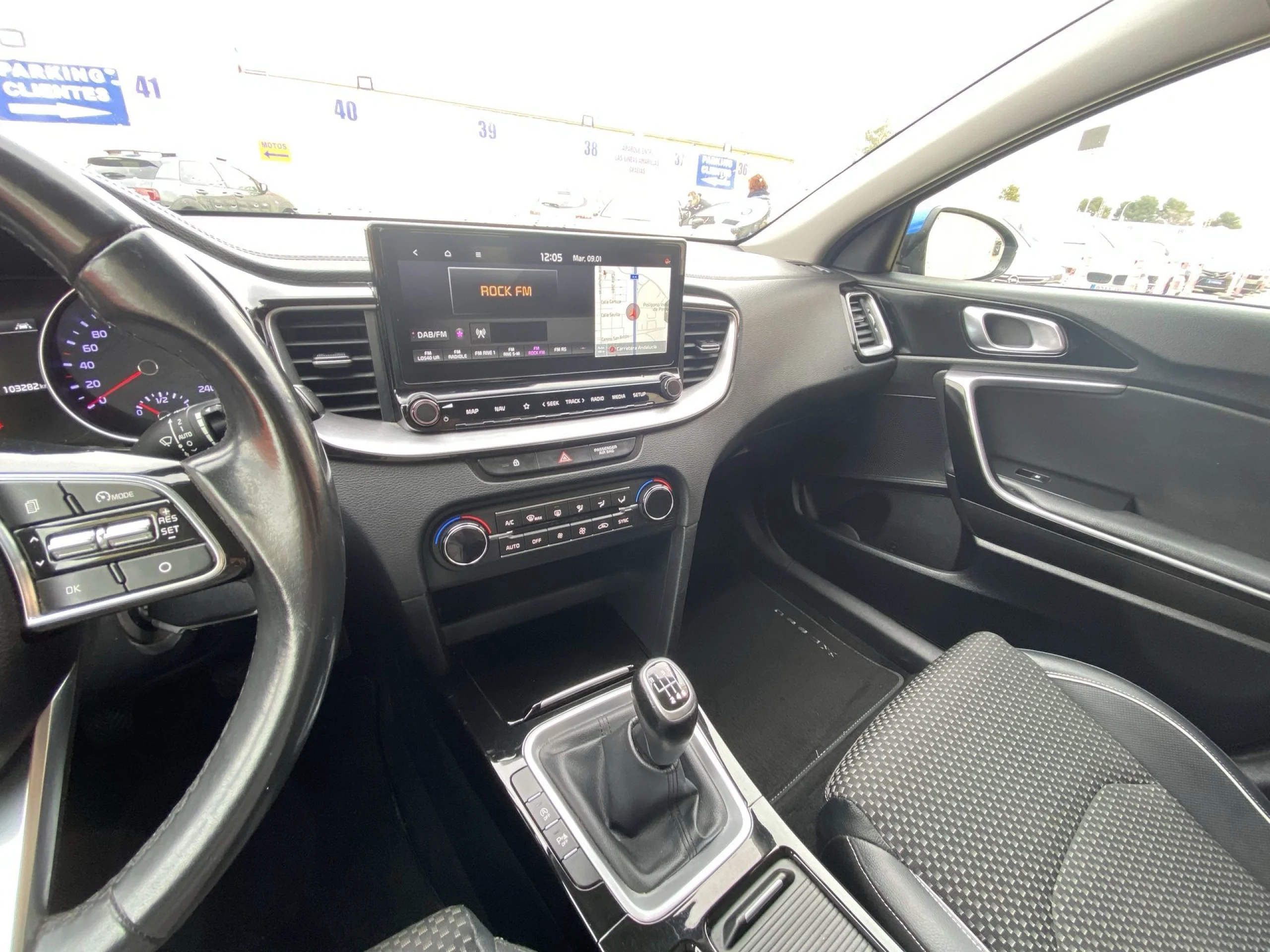Kia Xceed 1.6 CRDi Tech 100 kW (136 CV) - Foto 18