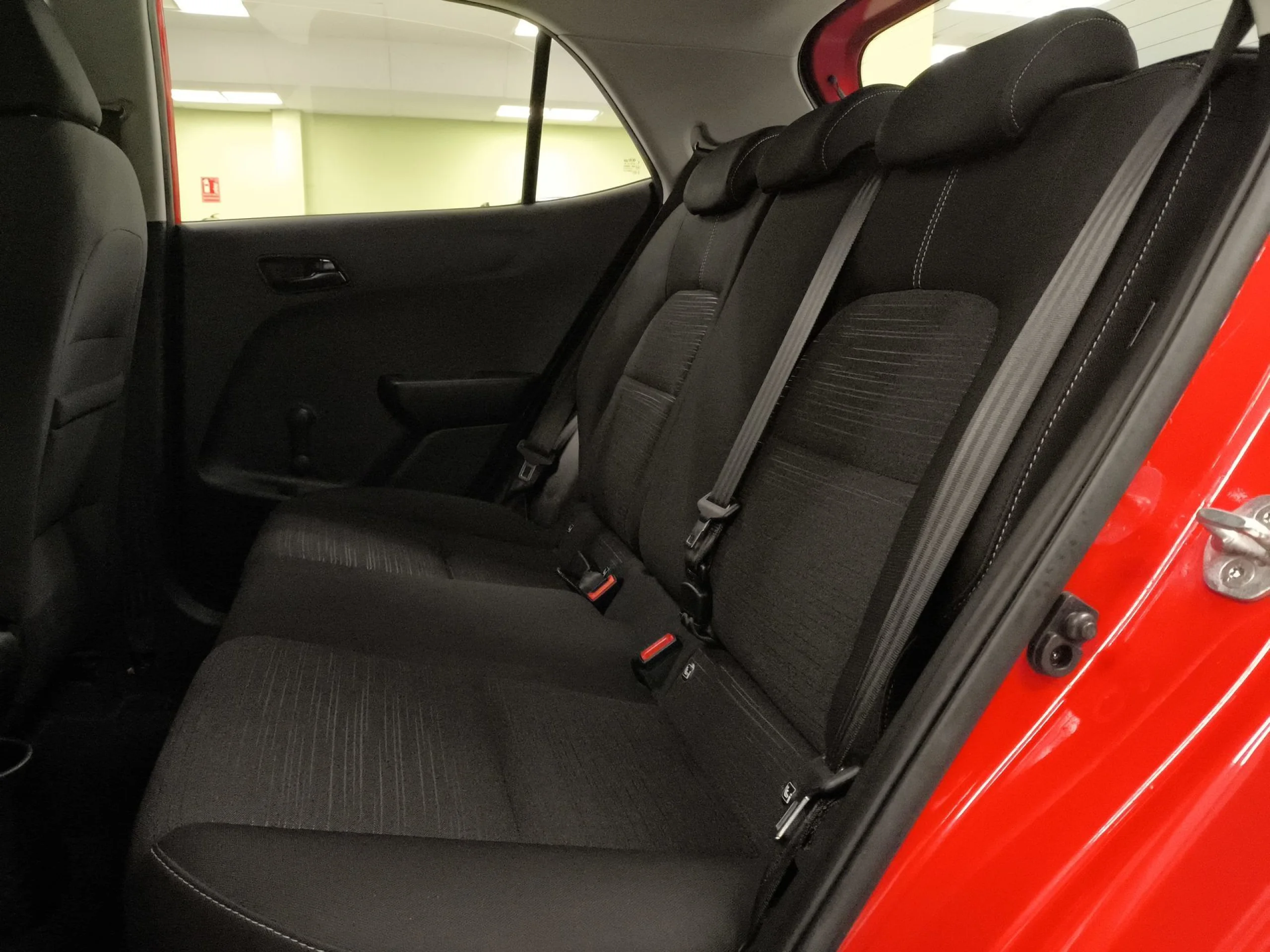 Kia Picanto 1.0 CVVT Concept 49 kW (67 CV) - Foto 18