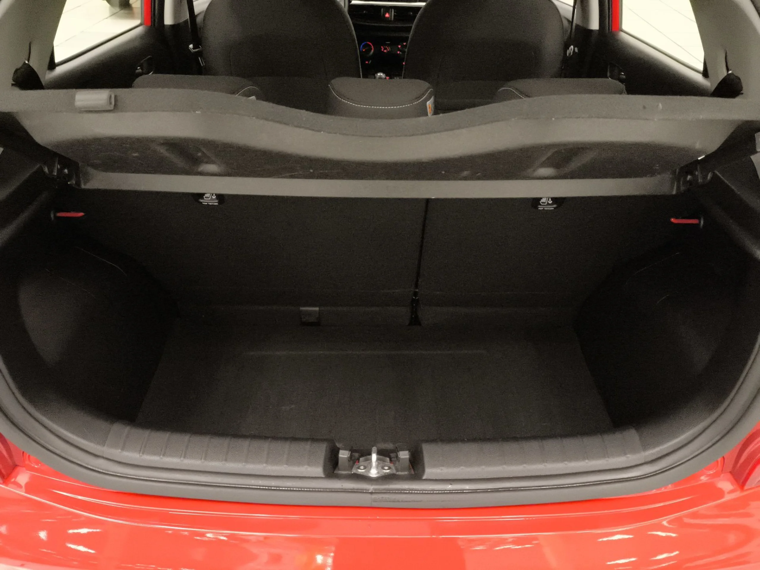 Kia Picanto 1.0 CVVT Concept 49 kW (67 CV) - Foto 19