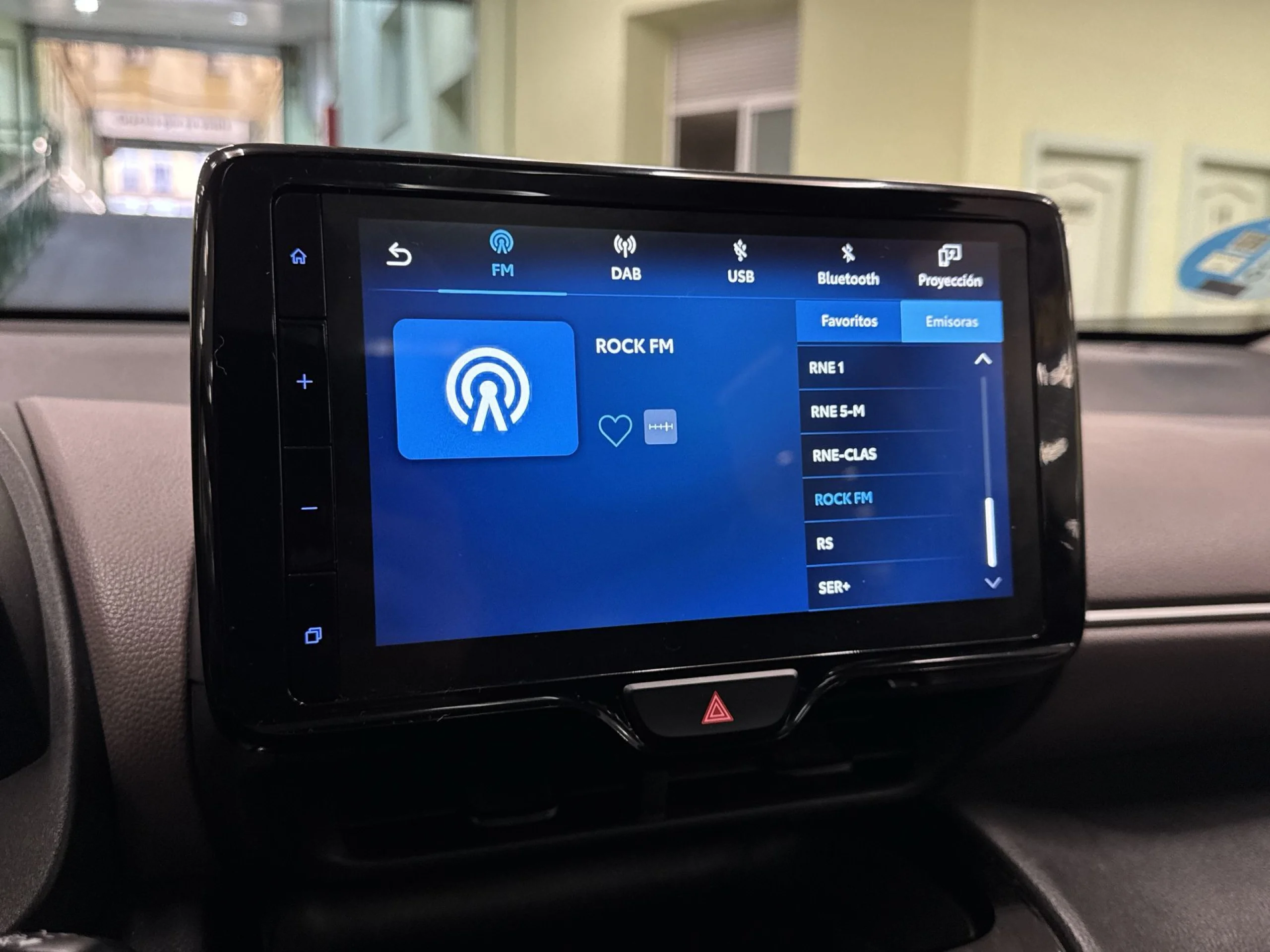 Toyota Yaris Cross 120H Style 85 kW (116 CV) - Foto 18