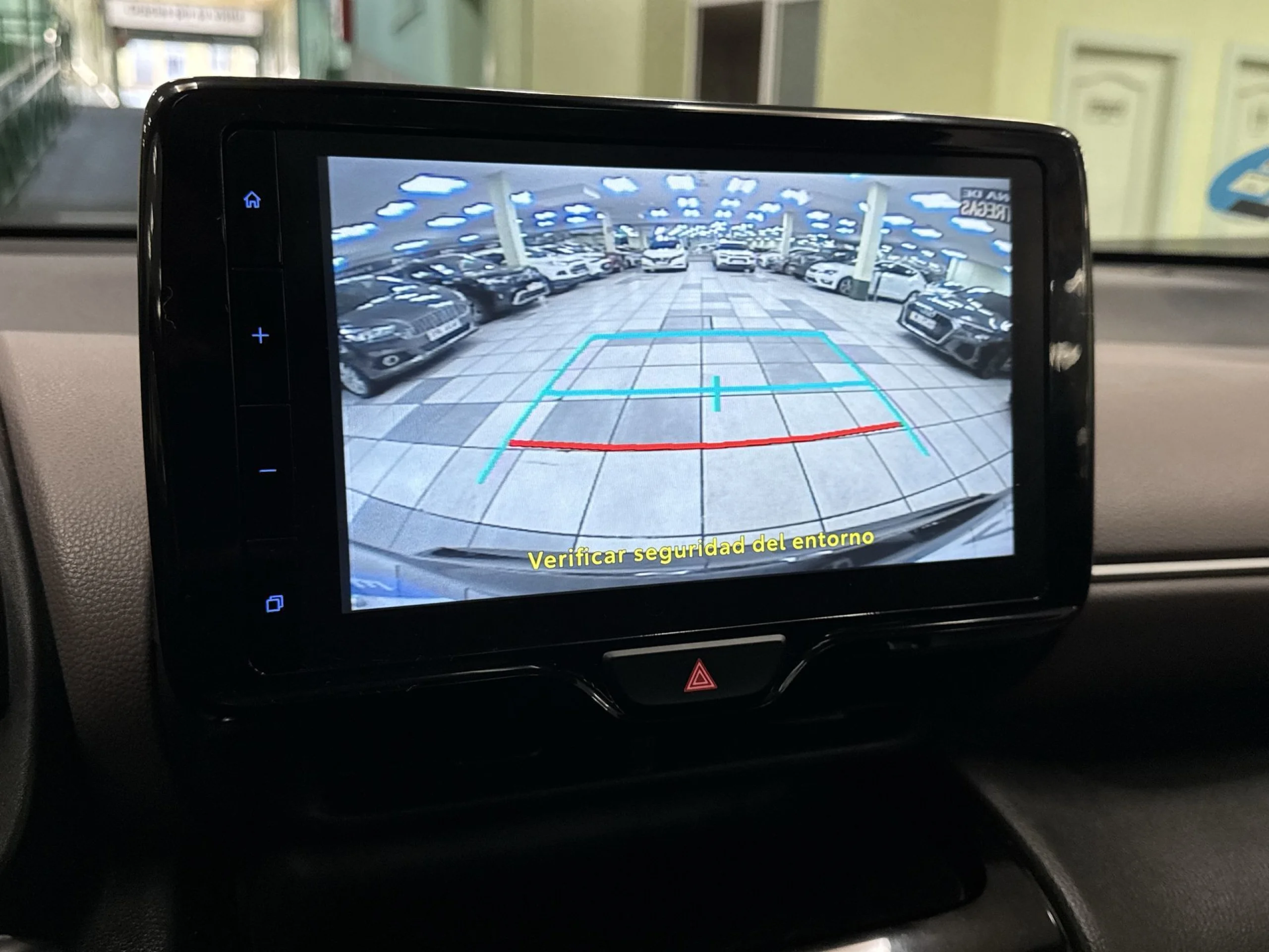 Toyota Yaris Cross 120H Style 85 kW (116 CV) - Foto 20