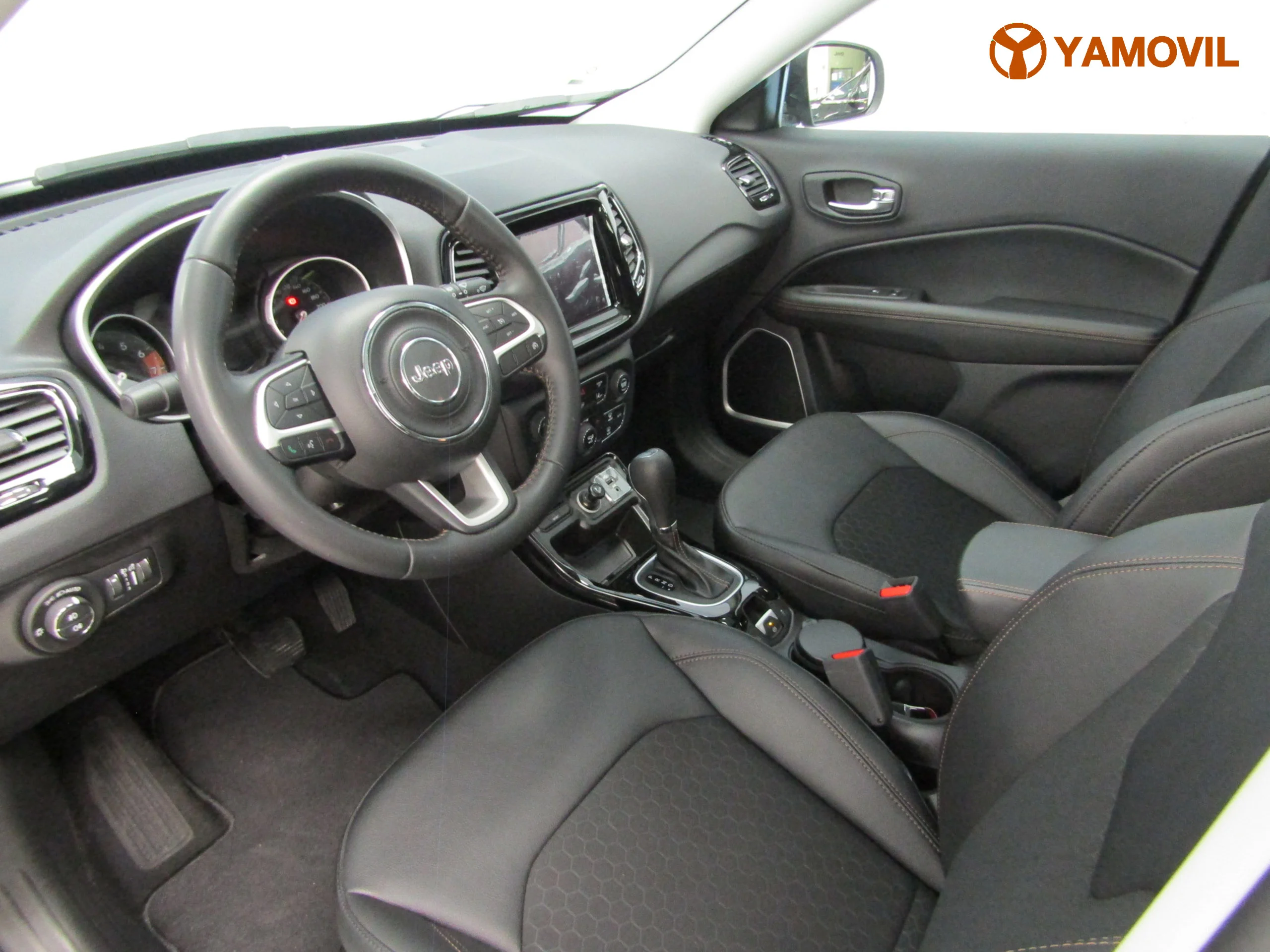 Jeep Compass LIMITED 4X2 AUT - Foto 17