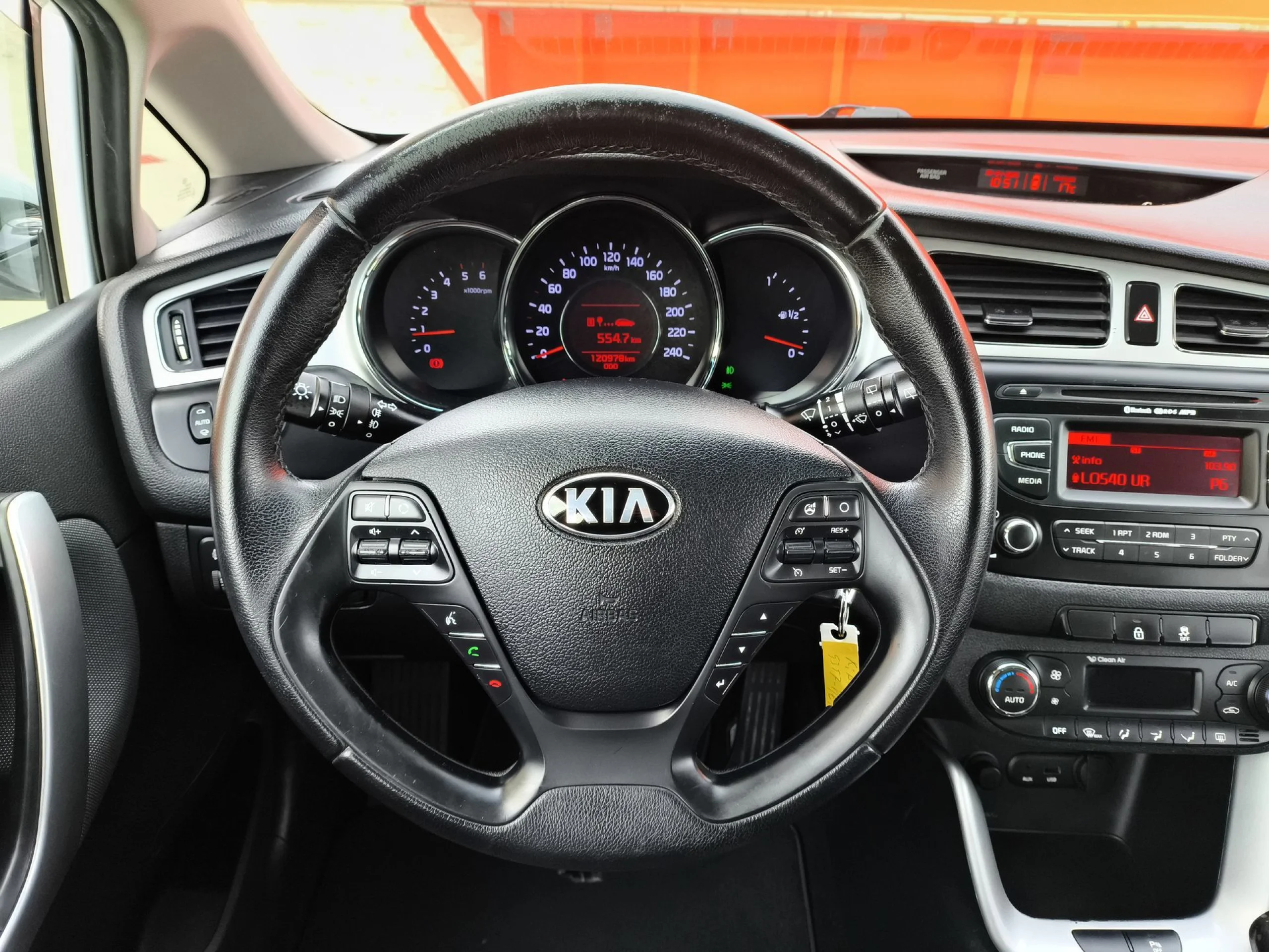 Kia Ceed sportswagon 1.6 CRDi VGT Drive 94 kW (128 CV) - Foto 11