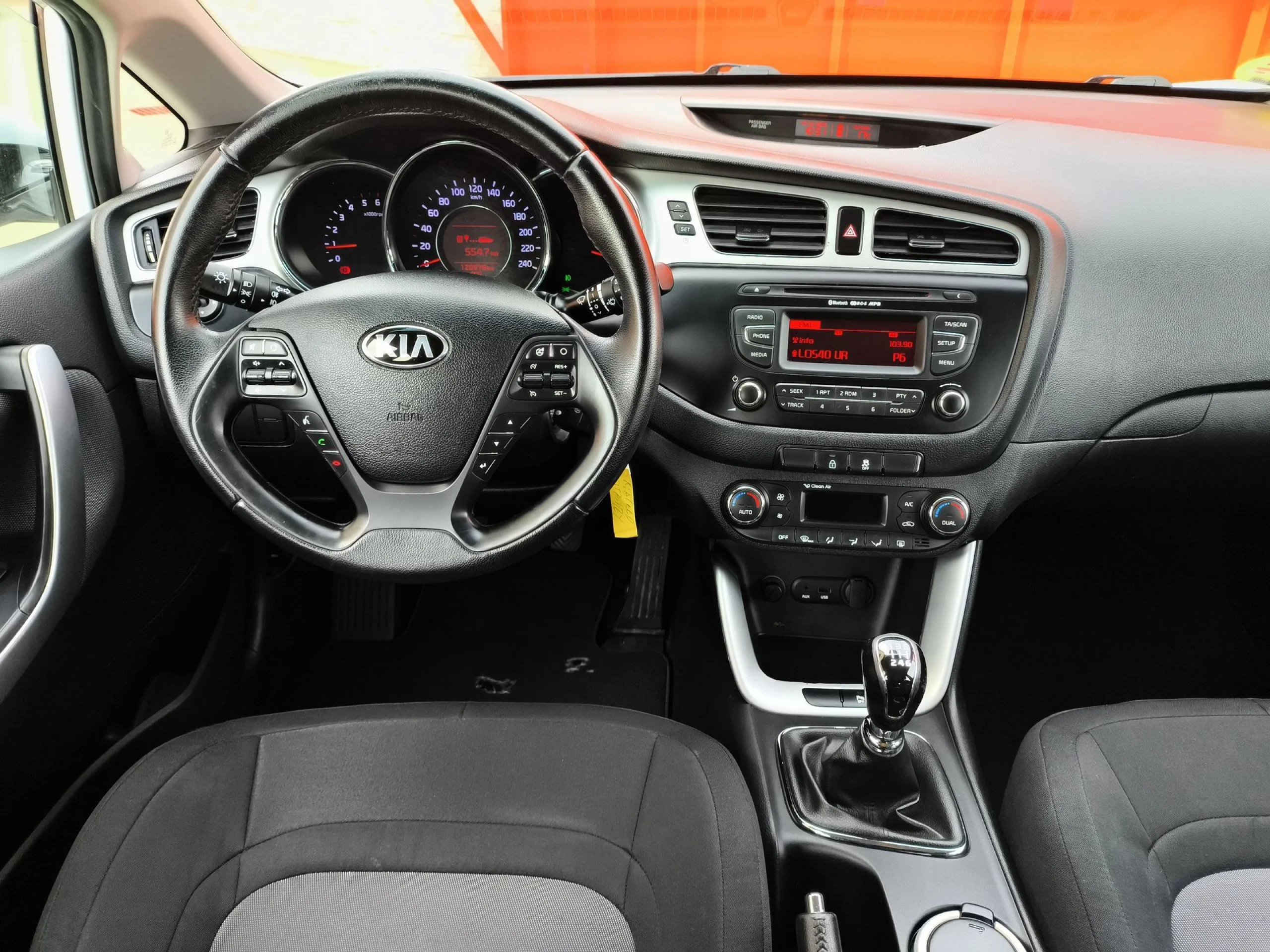 Kia Ceed sportswagon 1.6 CRDi VGT Drive 94 kW (128 CV) - Foto 16
