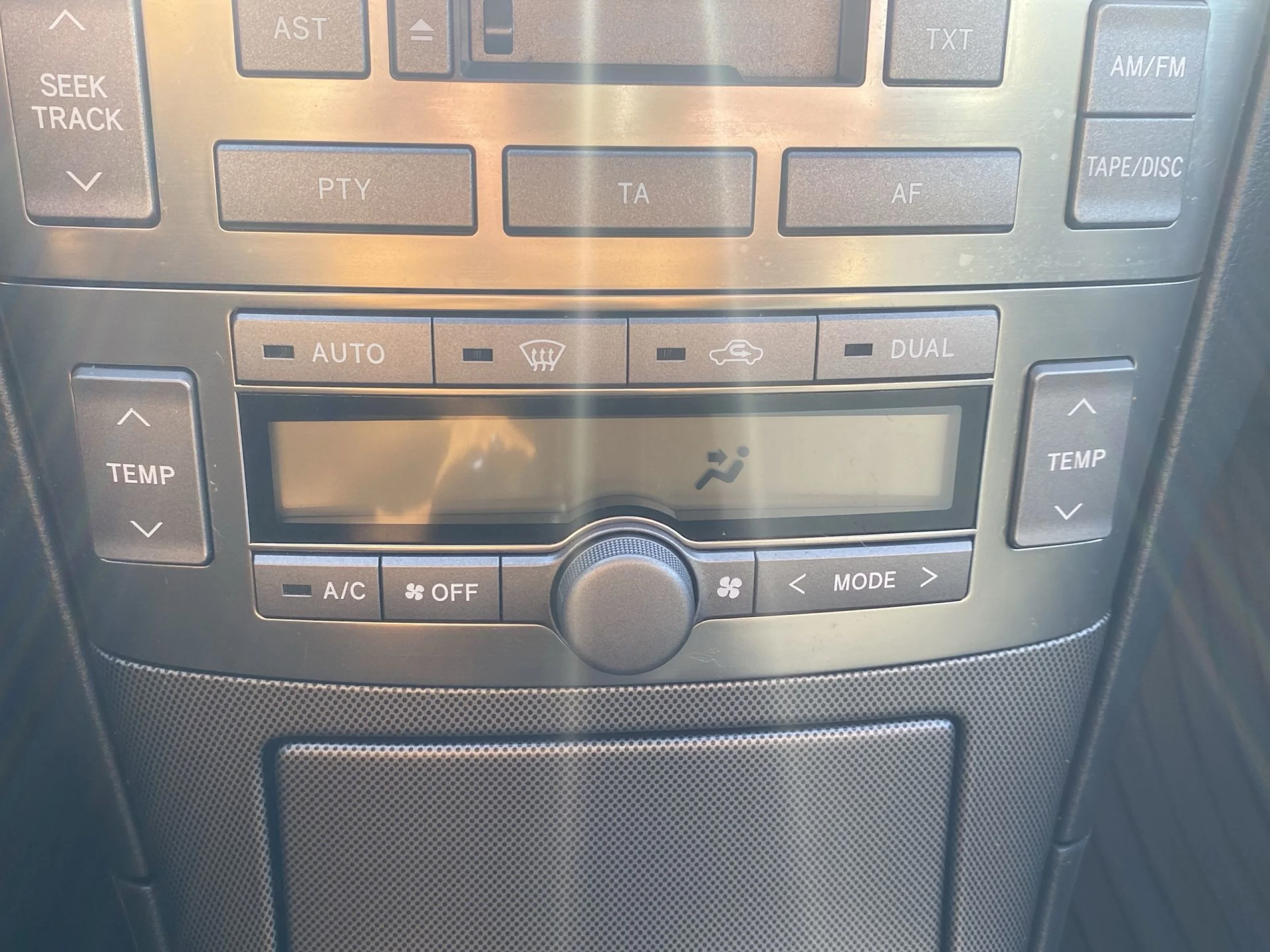 Toyota Avensis 1.8 VVT-I Sol 95 kW (129 CV) - Foto 14