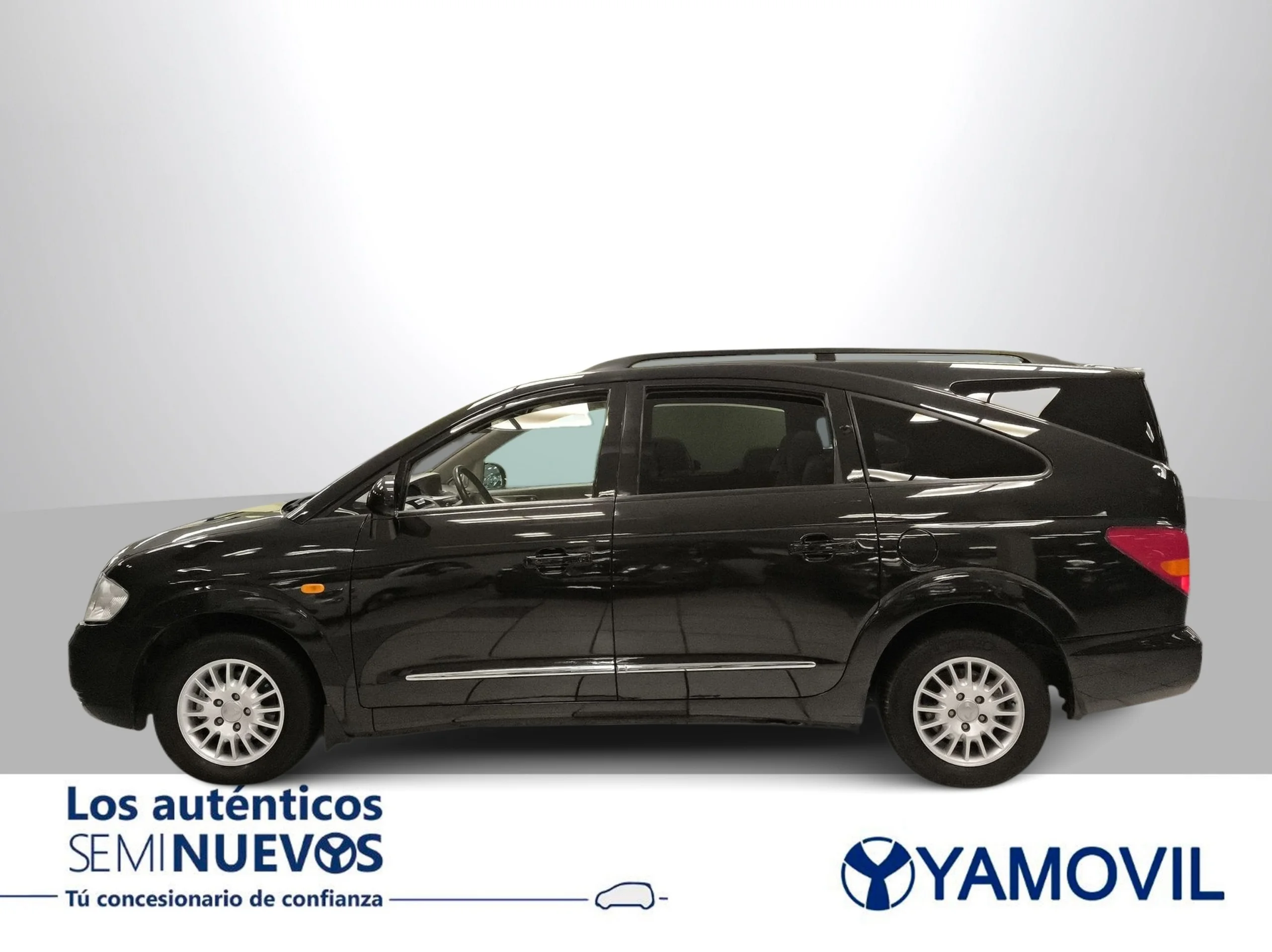 SsangYong Rodius 270 Xdi 121 kW (165 CV) - Foto 4