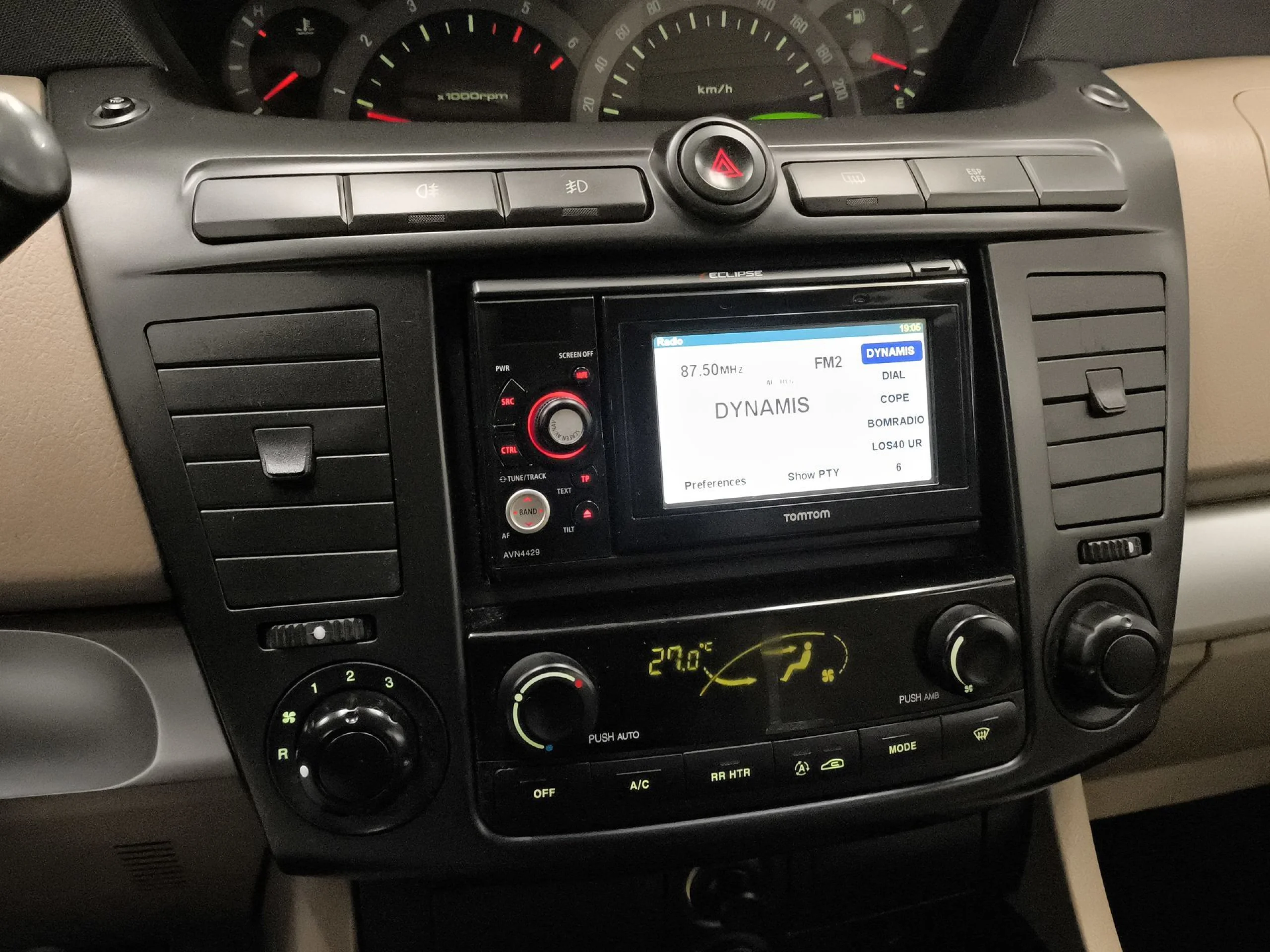 SsangYong Rodius 270 Xdi 121 kW (165 CV) - Foto 13