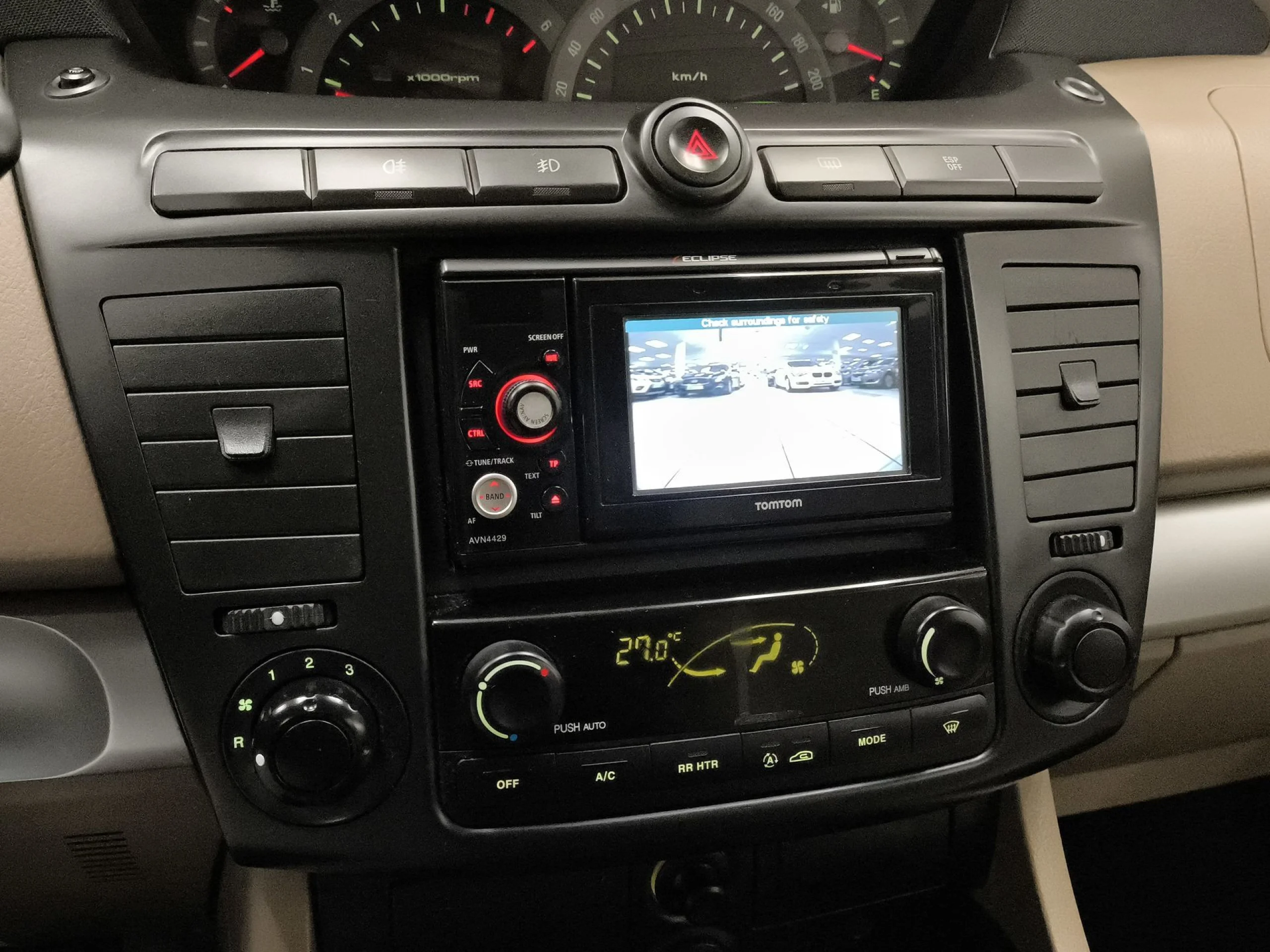 SsangYong Rodius 270 Xdi 121 kW (165 CV) - Foto 14