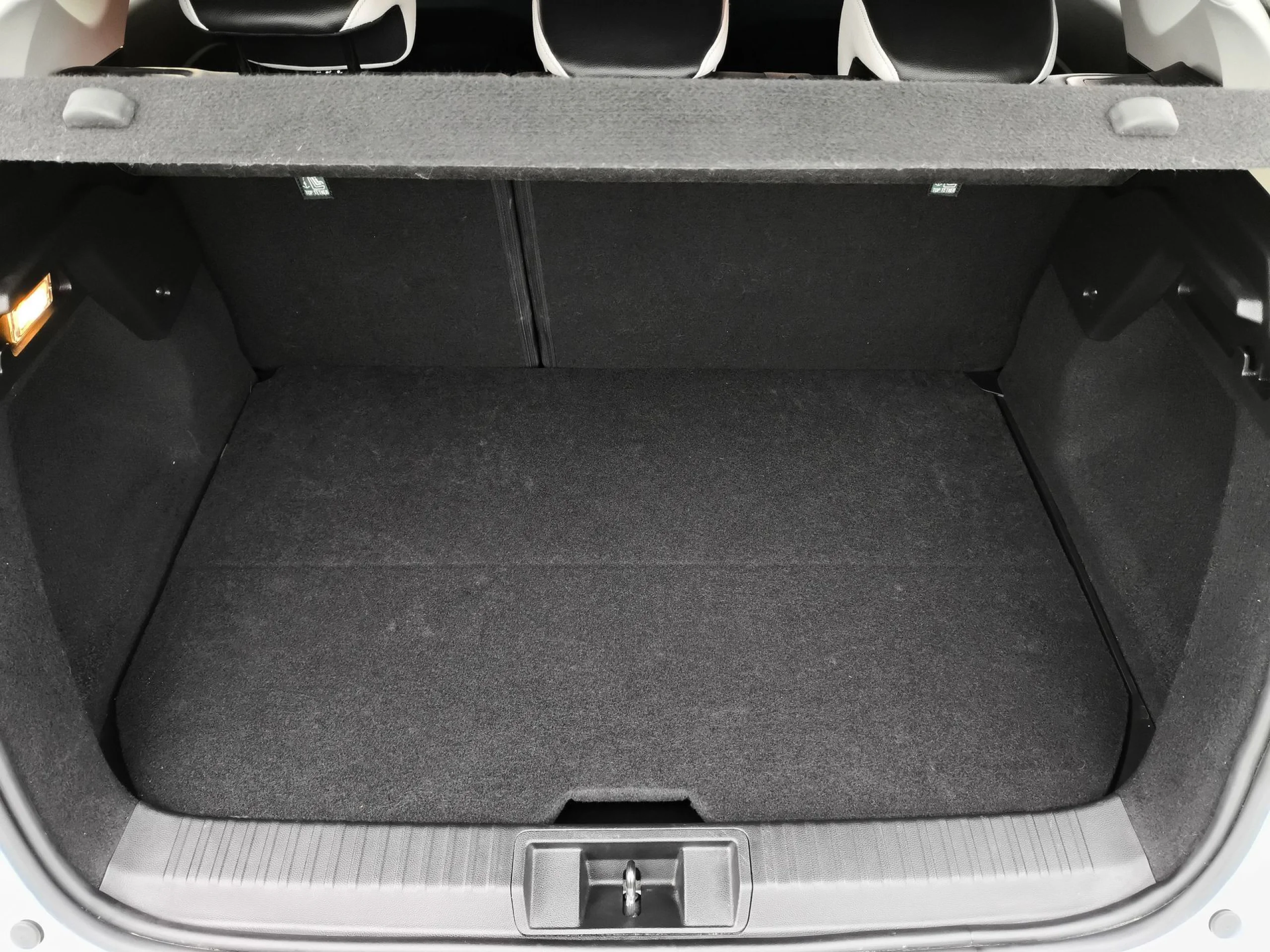 Renault Captur Zen E-TECH Híbrido enchufable 118 kW (160 CV) - Foto 24