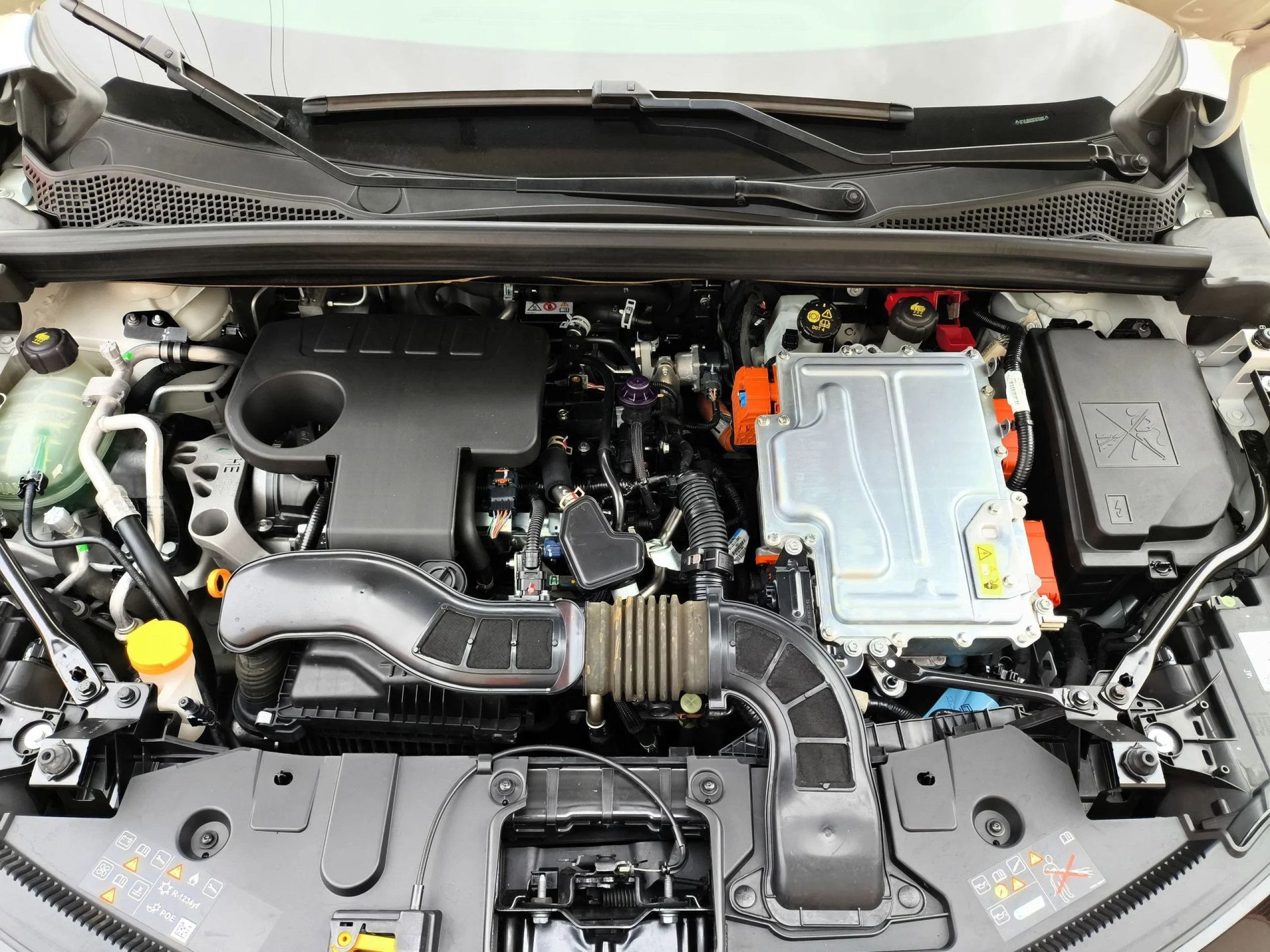 Renault Captur Zen E-TECH Híbrido enchufable 118 kW (160 CV) - Foto 26