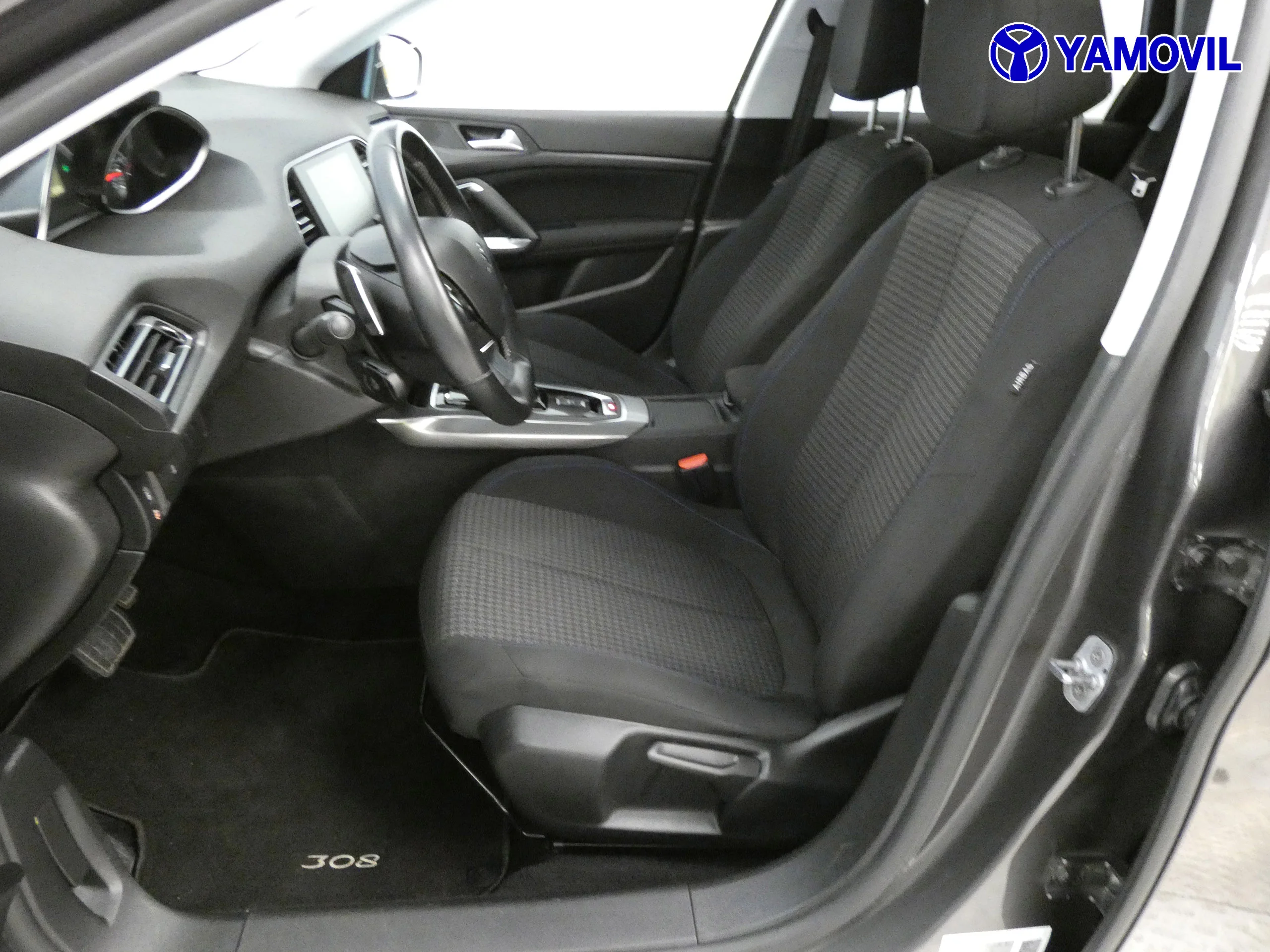 Peugeot 308 1.2 STYLE EST8 - Foto 18