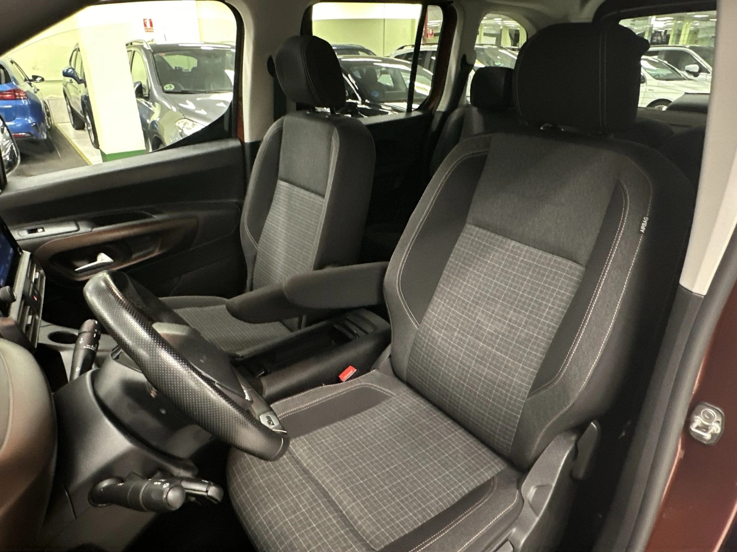 Peugeot Rifter BlueHDi 130 GT Line Standard 96 kW (130 CV) - Foto 8