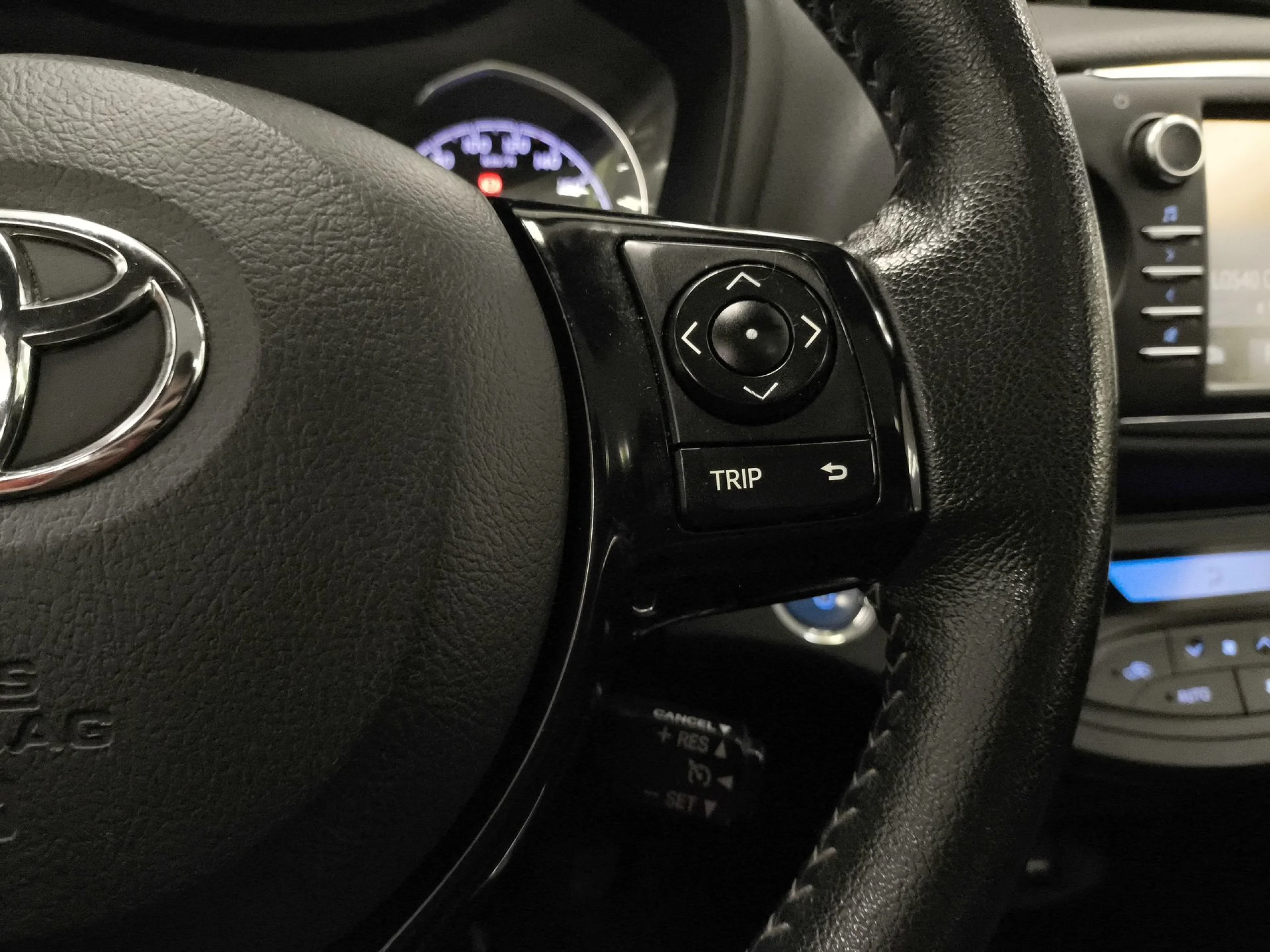 Toyota Yaris 1.5 Hybrid Advance 74 kW (100 CV) - Foto 15