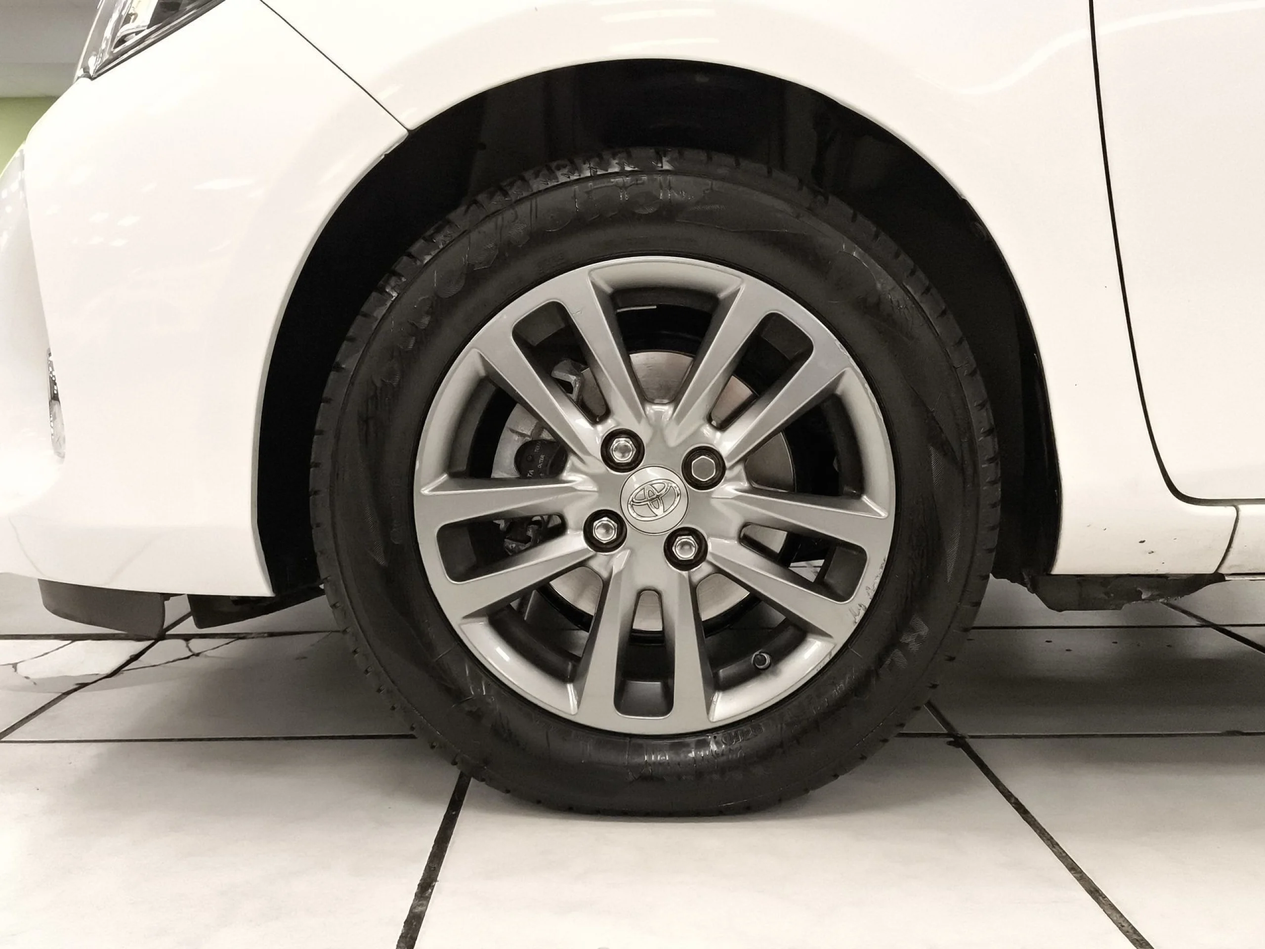 Toyota Yaris 1.3 Active MultiDrive 73 kW (99 CV) - Foto 7