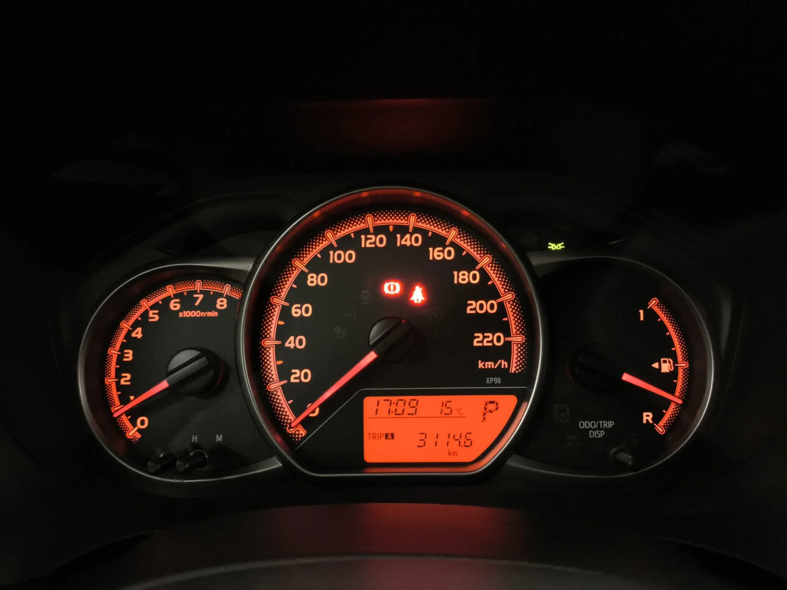 Toyota Yaris 1.3 Active MultiDrive 73 kW (99 CV) - Foto 12
