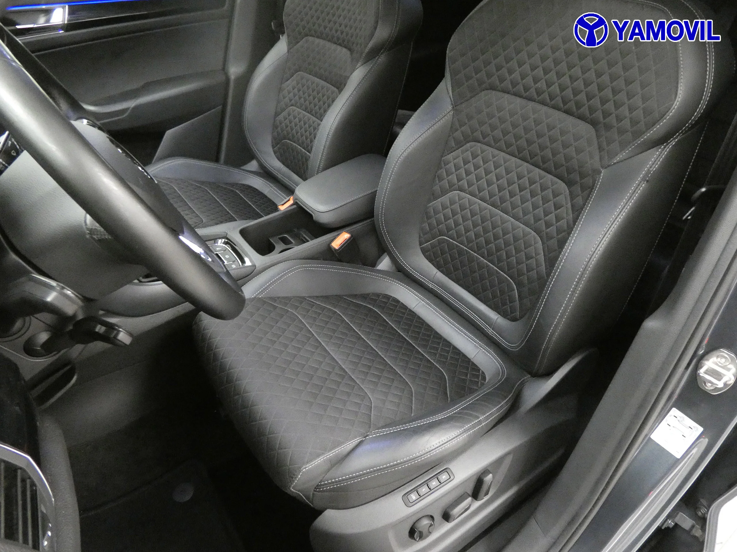 Skoda Kodiaq 2.0 TDI STYLE DSG 7PLZ - Foto 13