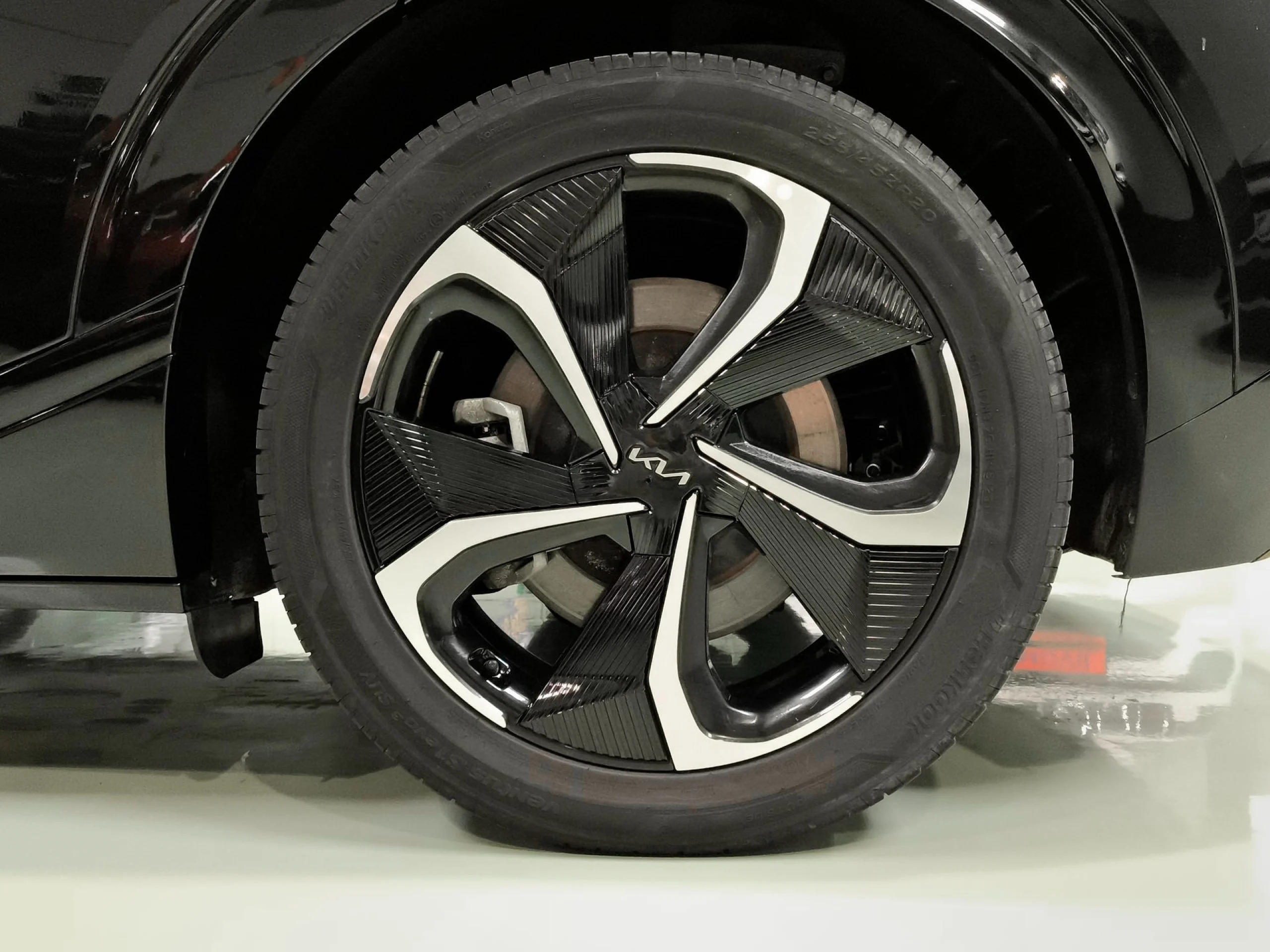 Kia EV6 GT-Line 77,4kWh Long Range RWD 168 kW (229 CV) - Foto 10