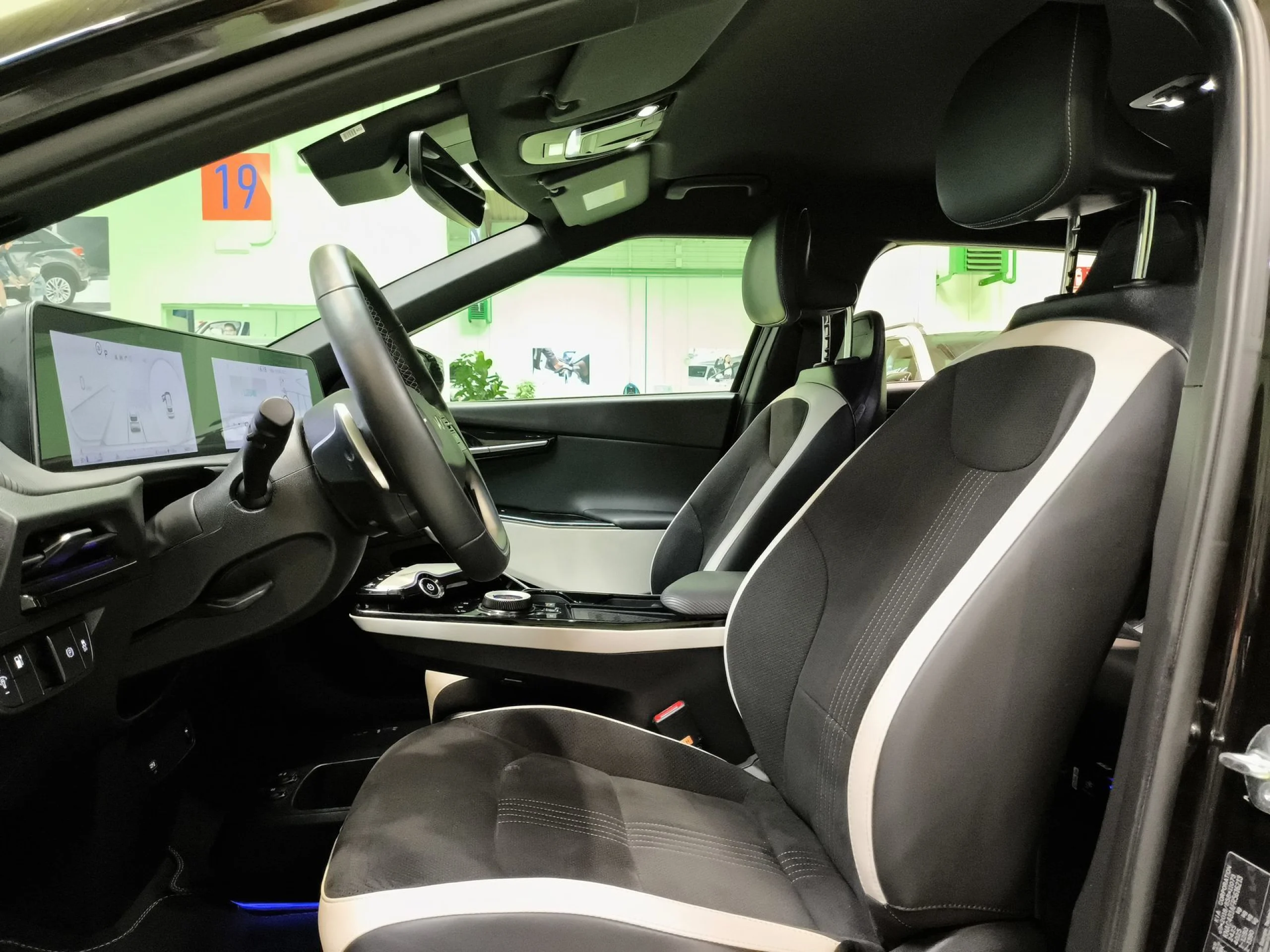 Kia EV6 GT-Line 77,4kWh Long Range RWD 168 kW (229 CV) - Foto 11