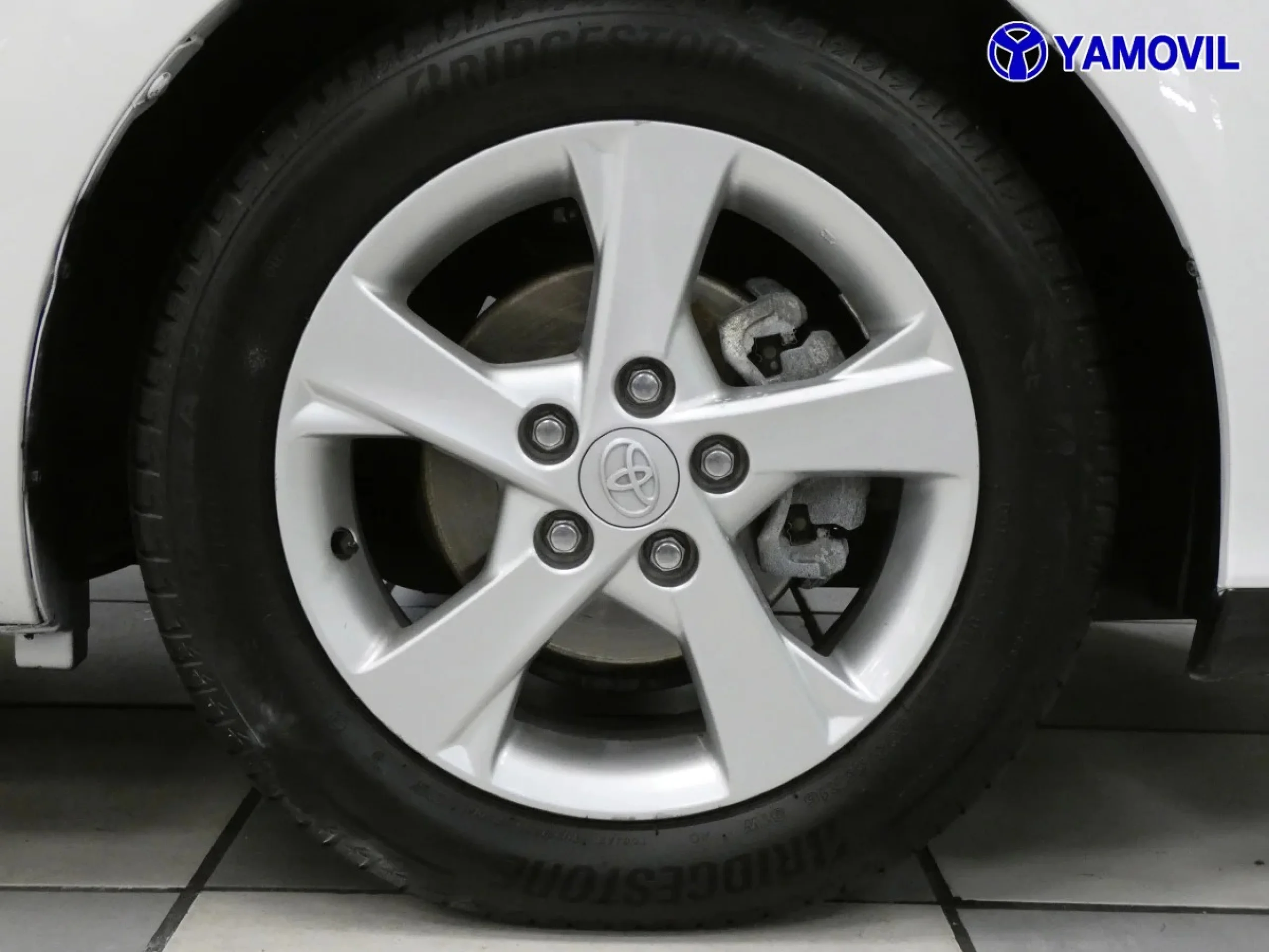 Toyota Auris 1.4 D-4D DPF Active 66 kW (90 CV) - Foto 9