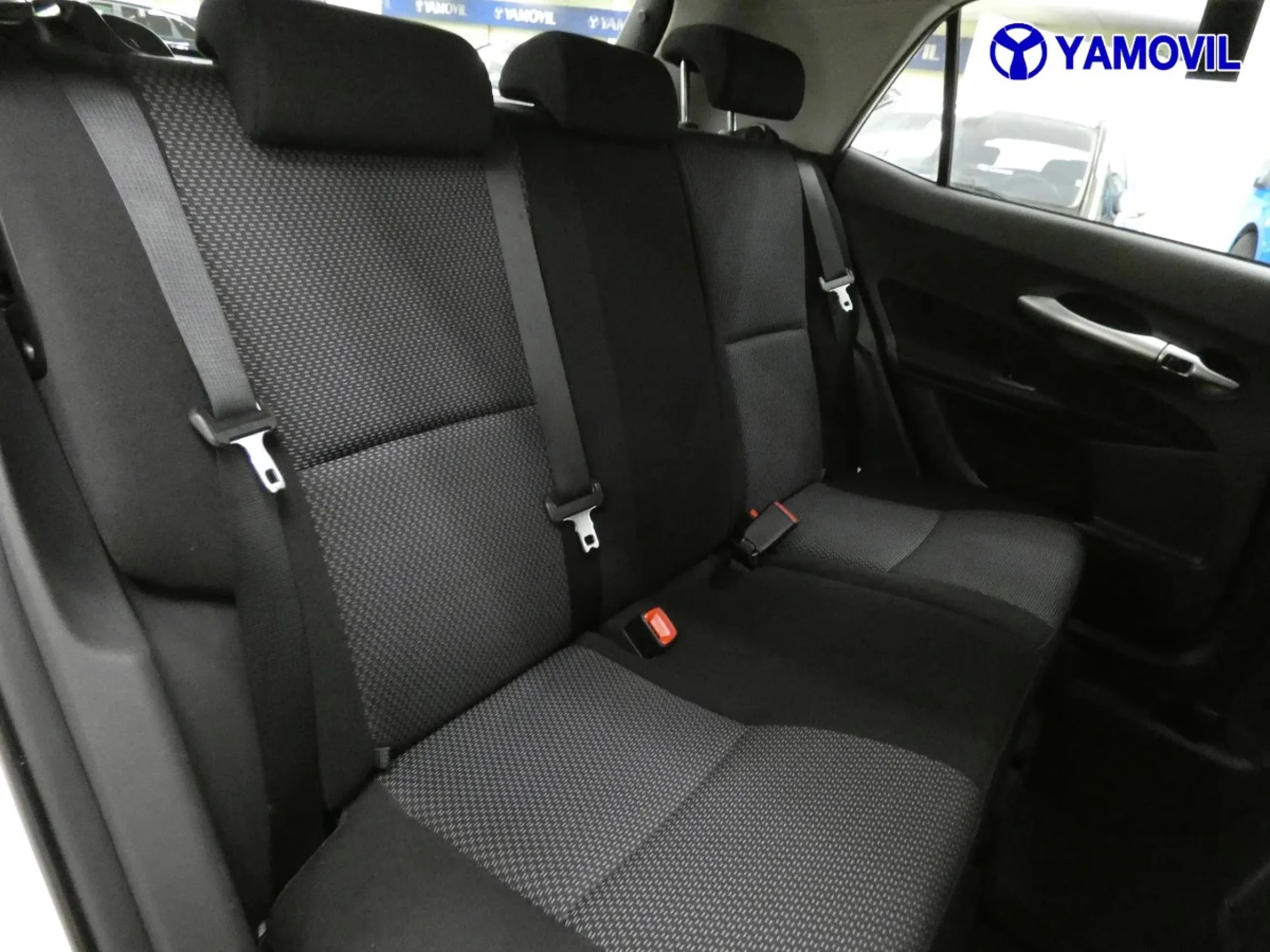 Toyota Auris 1.4 D-4D DPF Active 66 kW (90 CV) - Foto 16