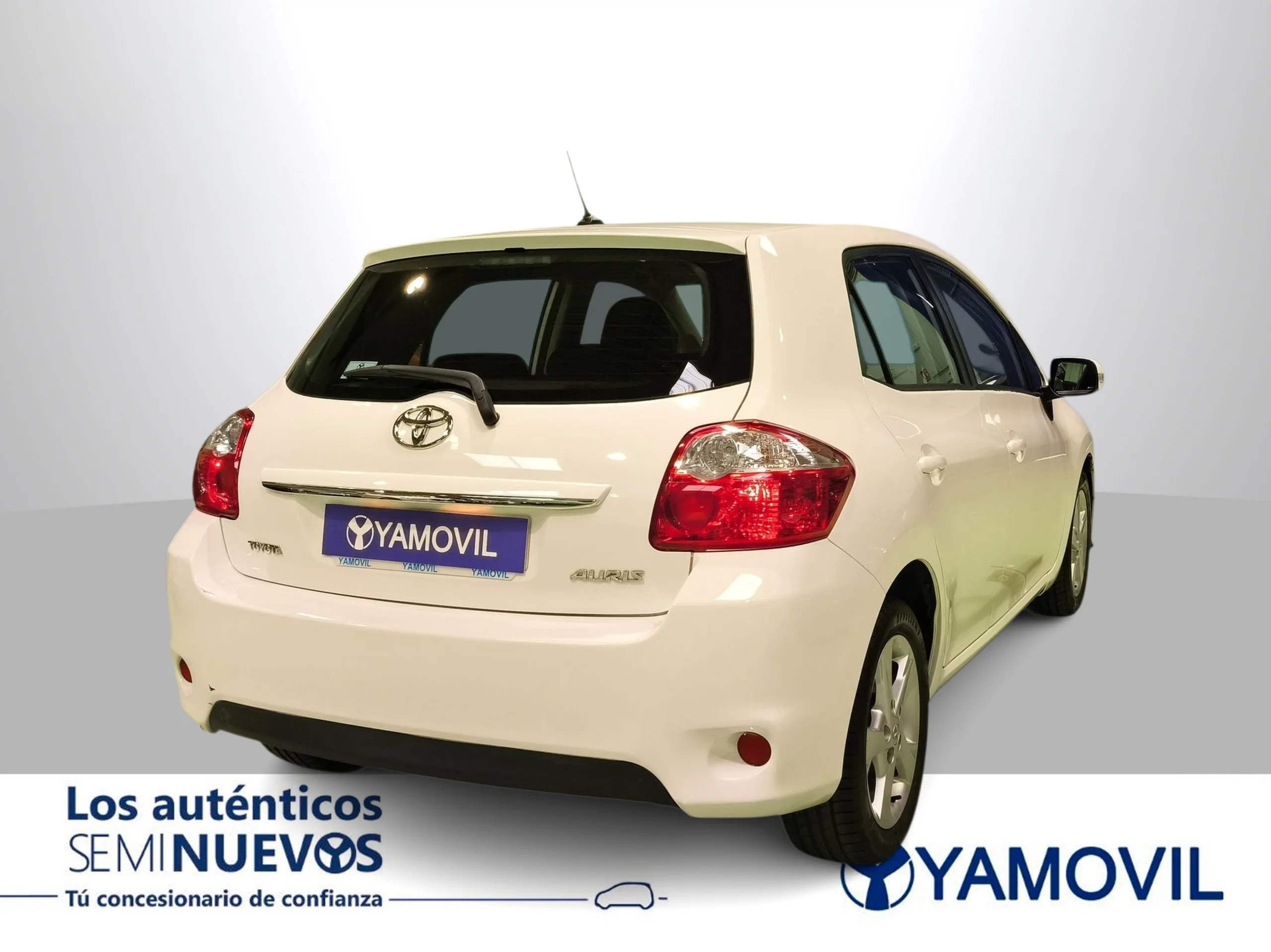 Toyota Auris 1.4 D-4D DPF Active 66 kW (90 CV) - Foto 4