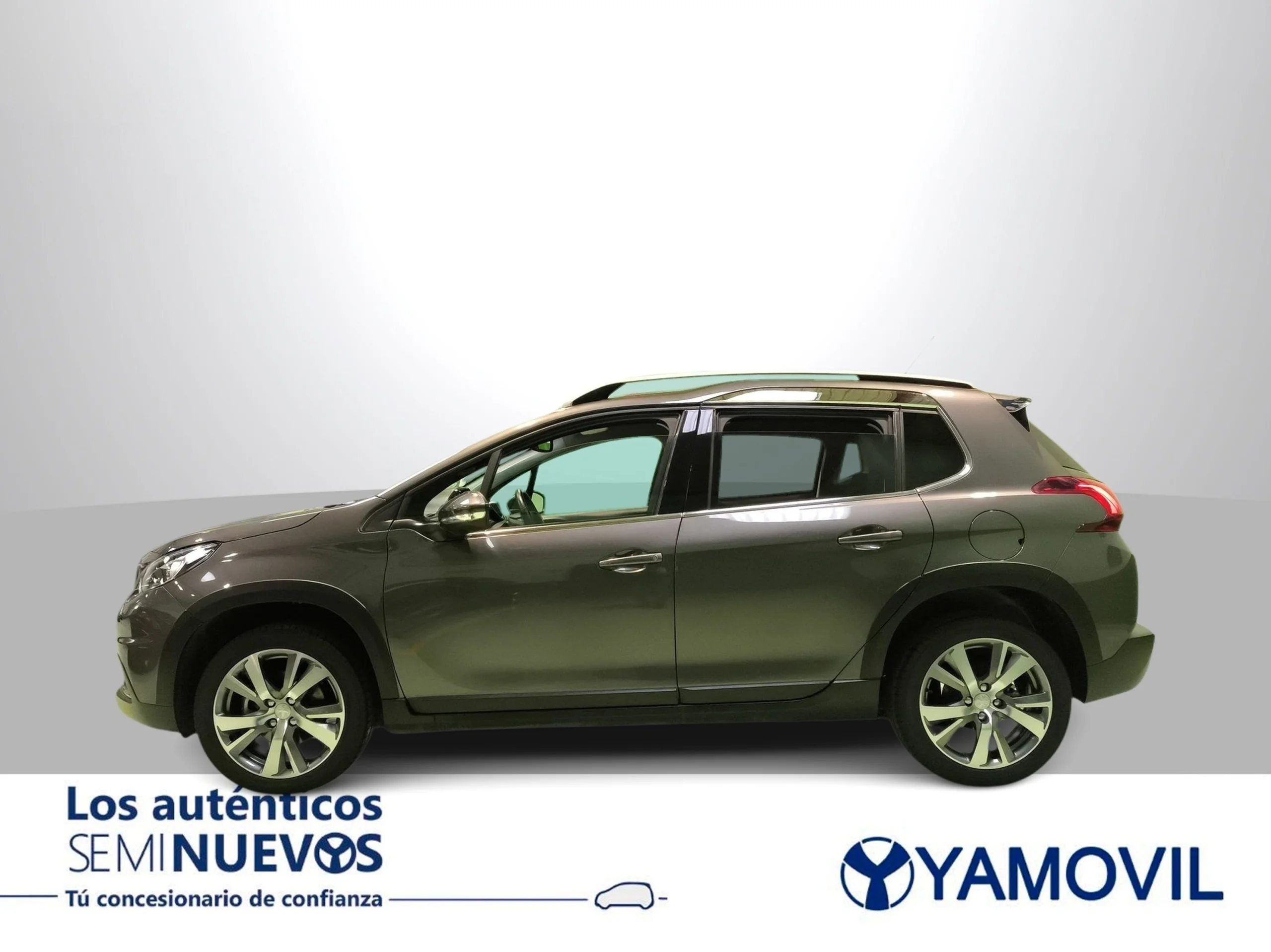 Peugeot 2008 PureTech 130 SANDS Allure 96 kW (130 CV) - Foto 4
