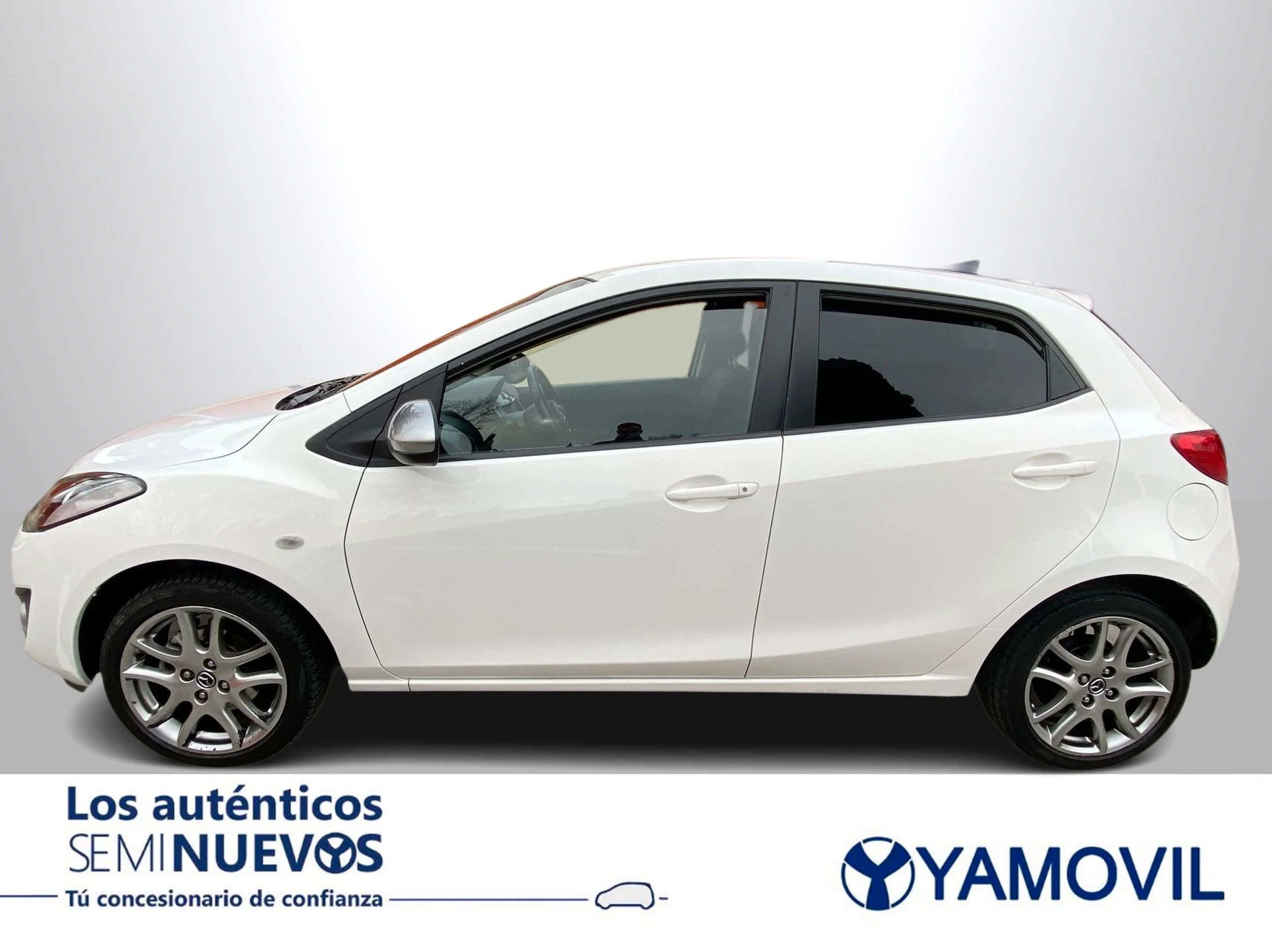 Mazda Mazda 2 1.3 Sakura 55 kW (75 CV) - Foto 4