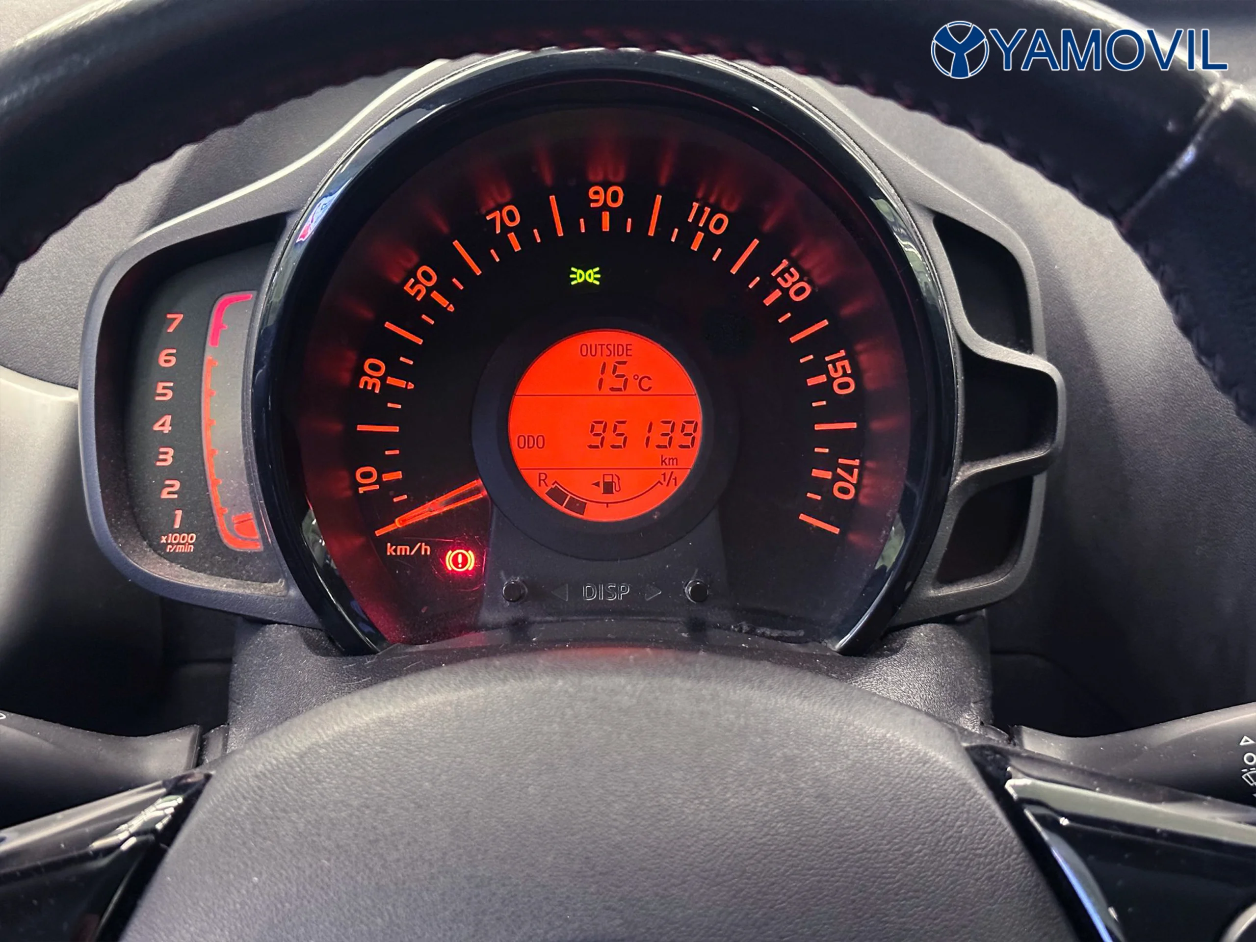 Toyota Aygo 1.0 70 x-play 51 kW (69 CV) - Foto 6