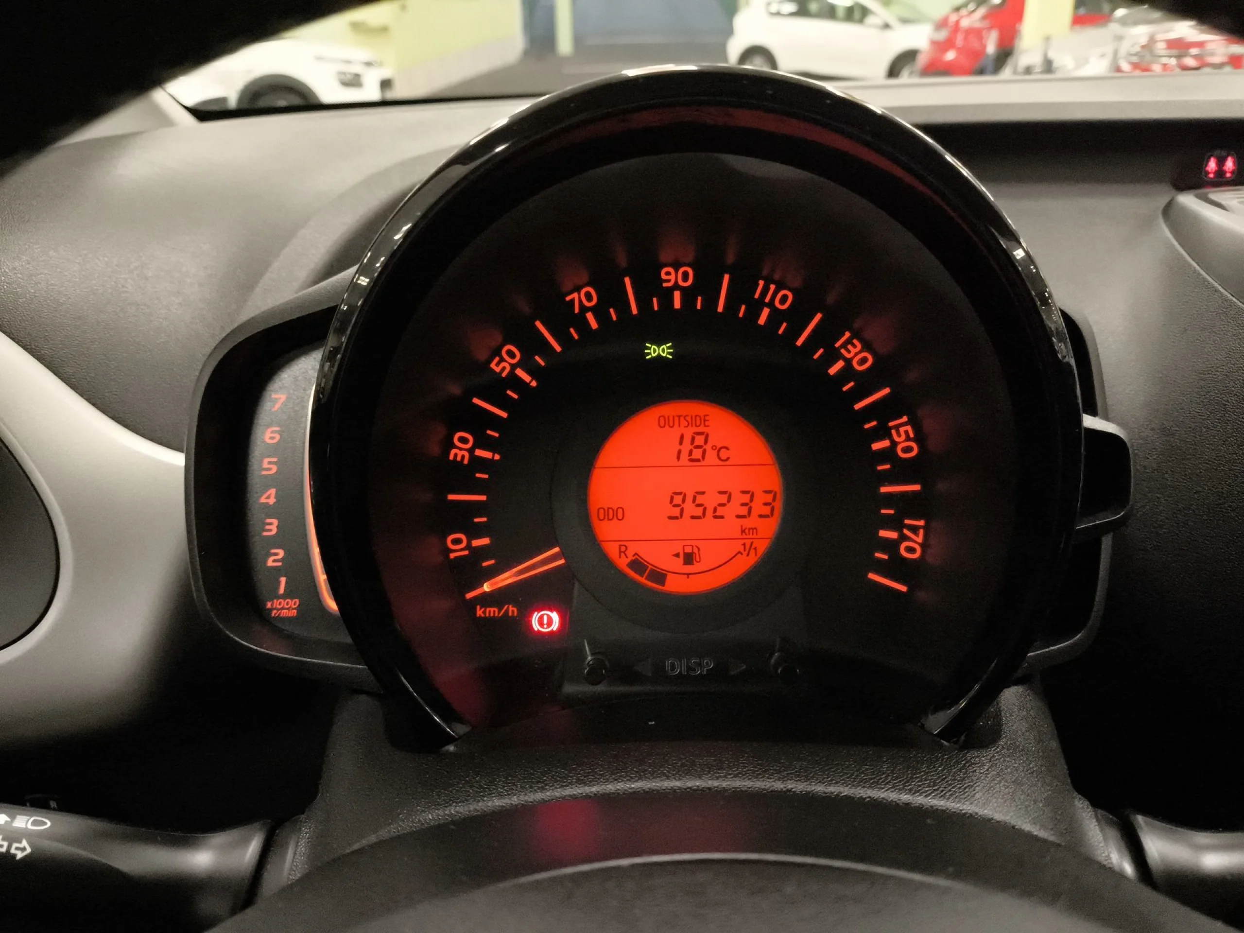 Toyota Aygo 1.0 70 x-play 51 kW (69 CV) - Foto 12
