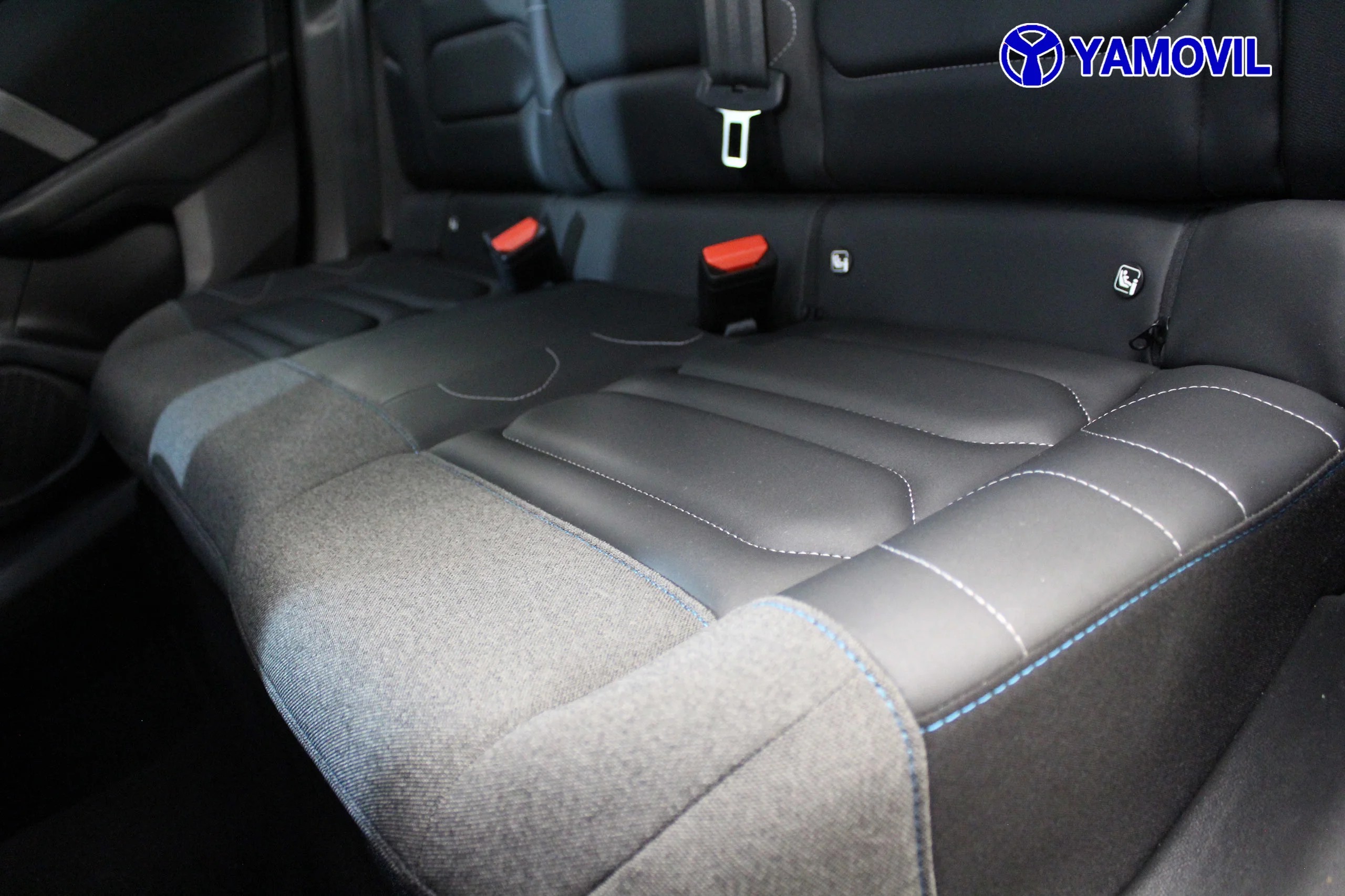 Citroen C4 PureTech 130 SANDS Shine 96 kW (130 CV) - Foto 16