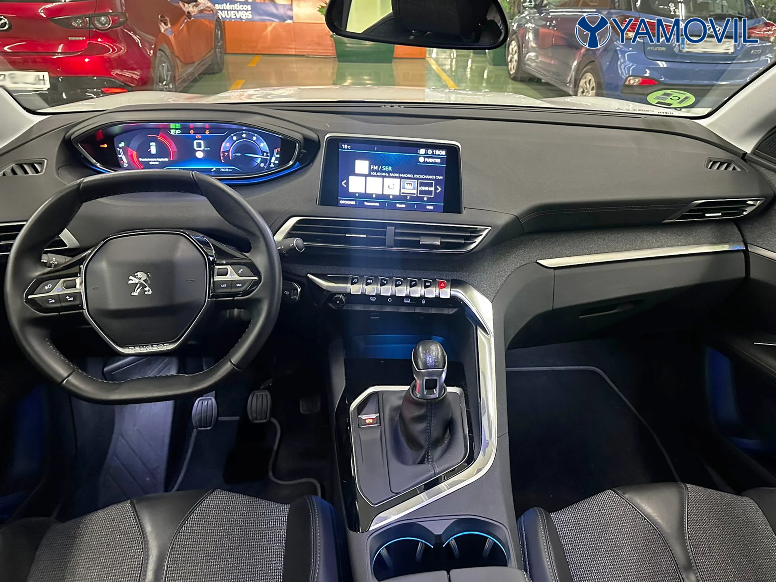 Peugeot 3008 PureTech 130 SANDS Allure 96 kW (130 CV) - Foto 5