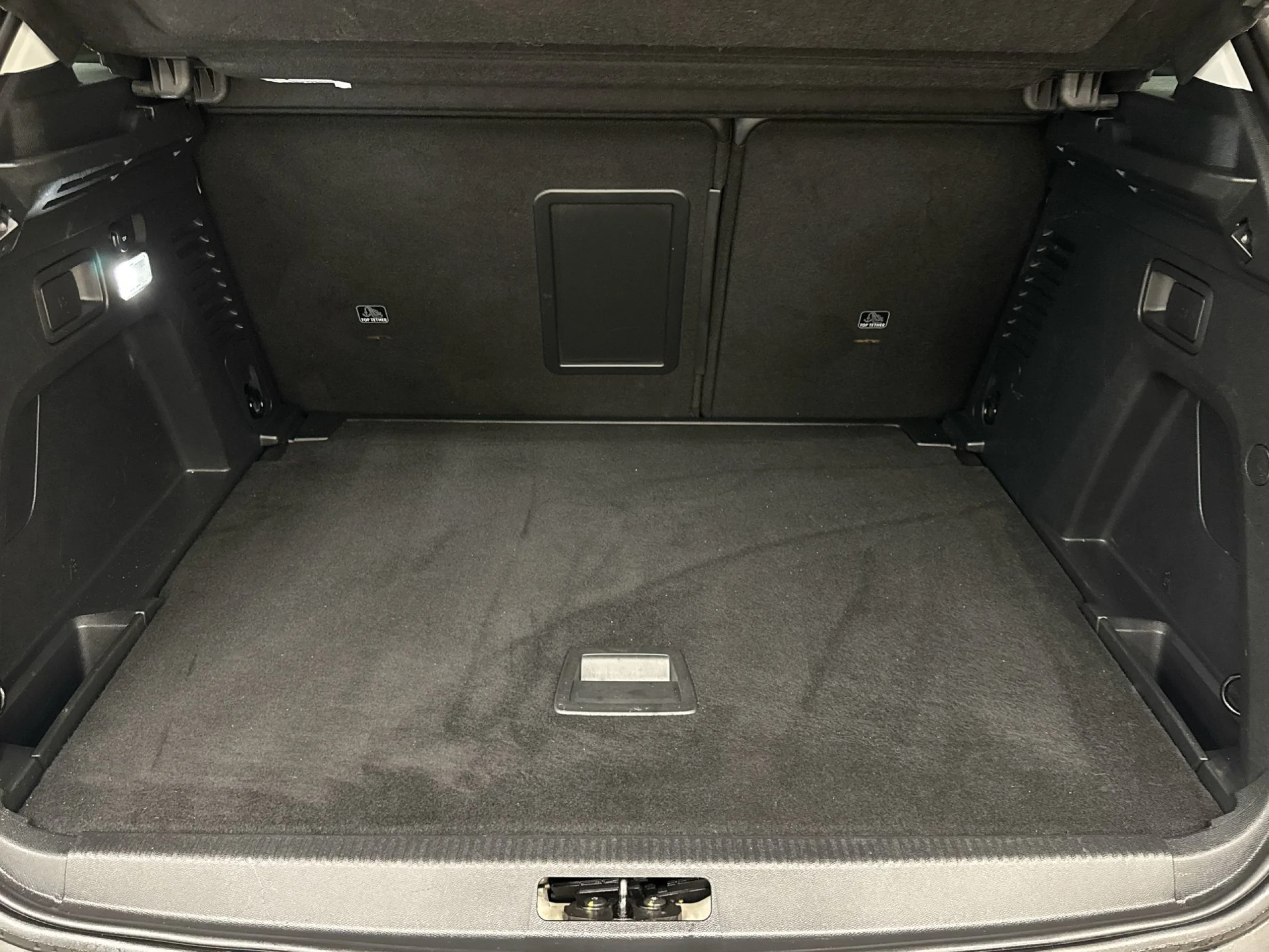 Peugeot 3008 PureTech 130 SANDS Allure 96 kW (130 CV) - Foto 24