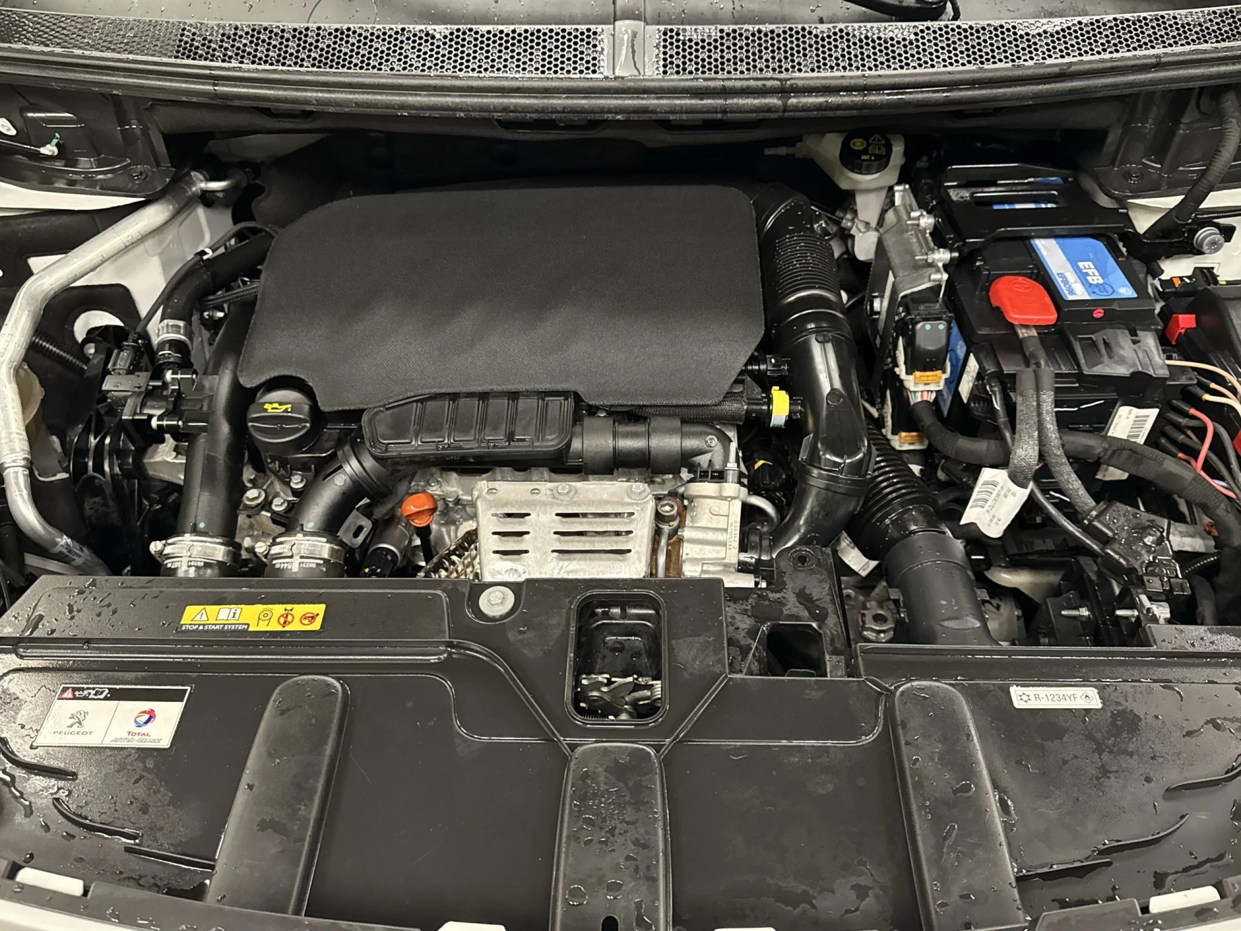 Peugeot 3008 PureTech 130 SANDS Allure 96 kW (130 CV) - Foto 26