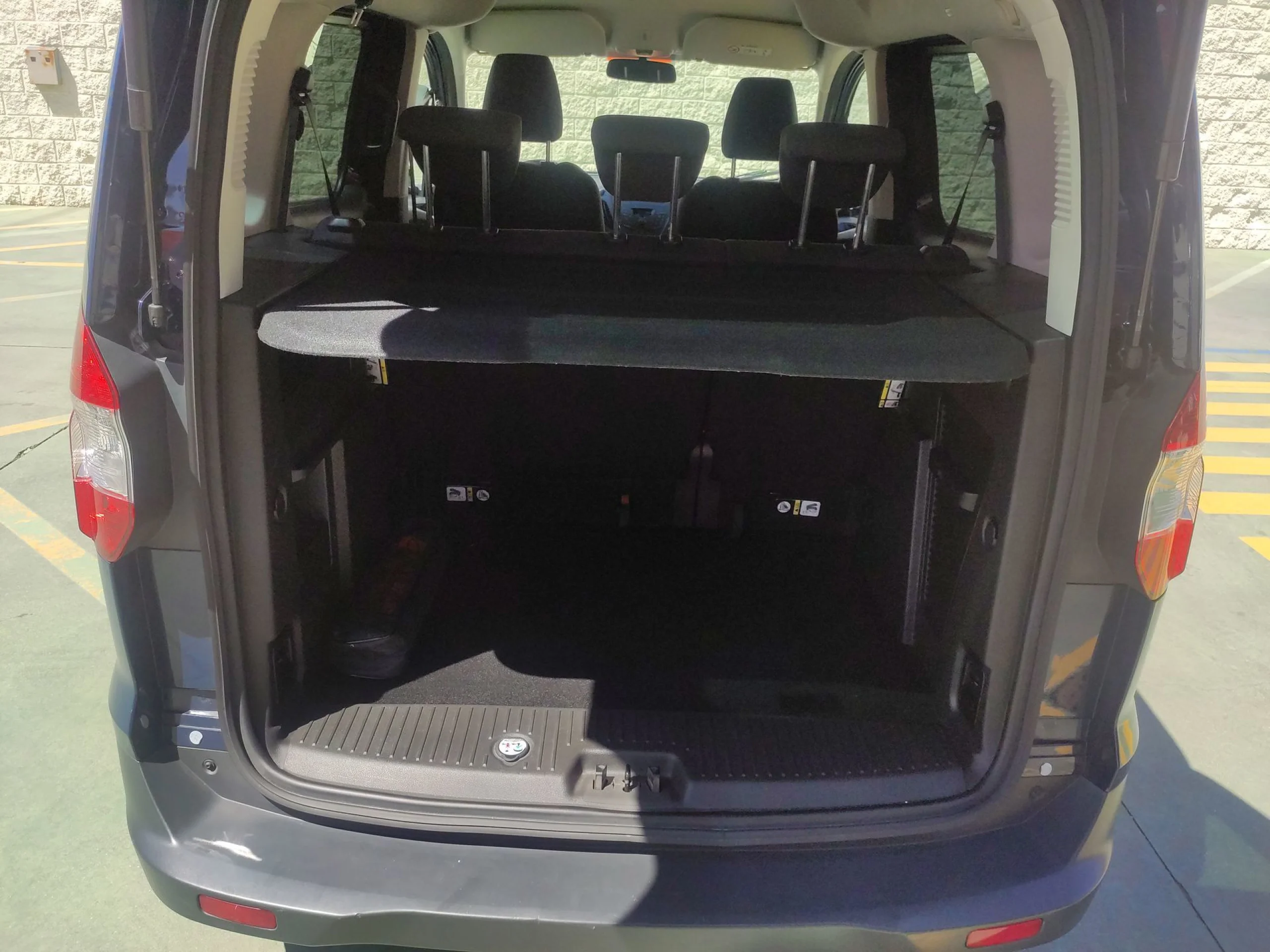 Ford Tourneo Courier 1.0 EcoBoost Trend 74 kW (100 CV) - Foto 18