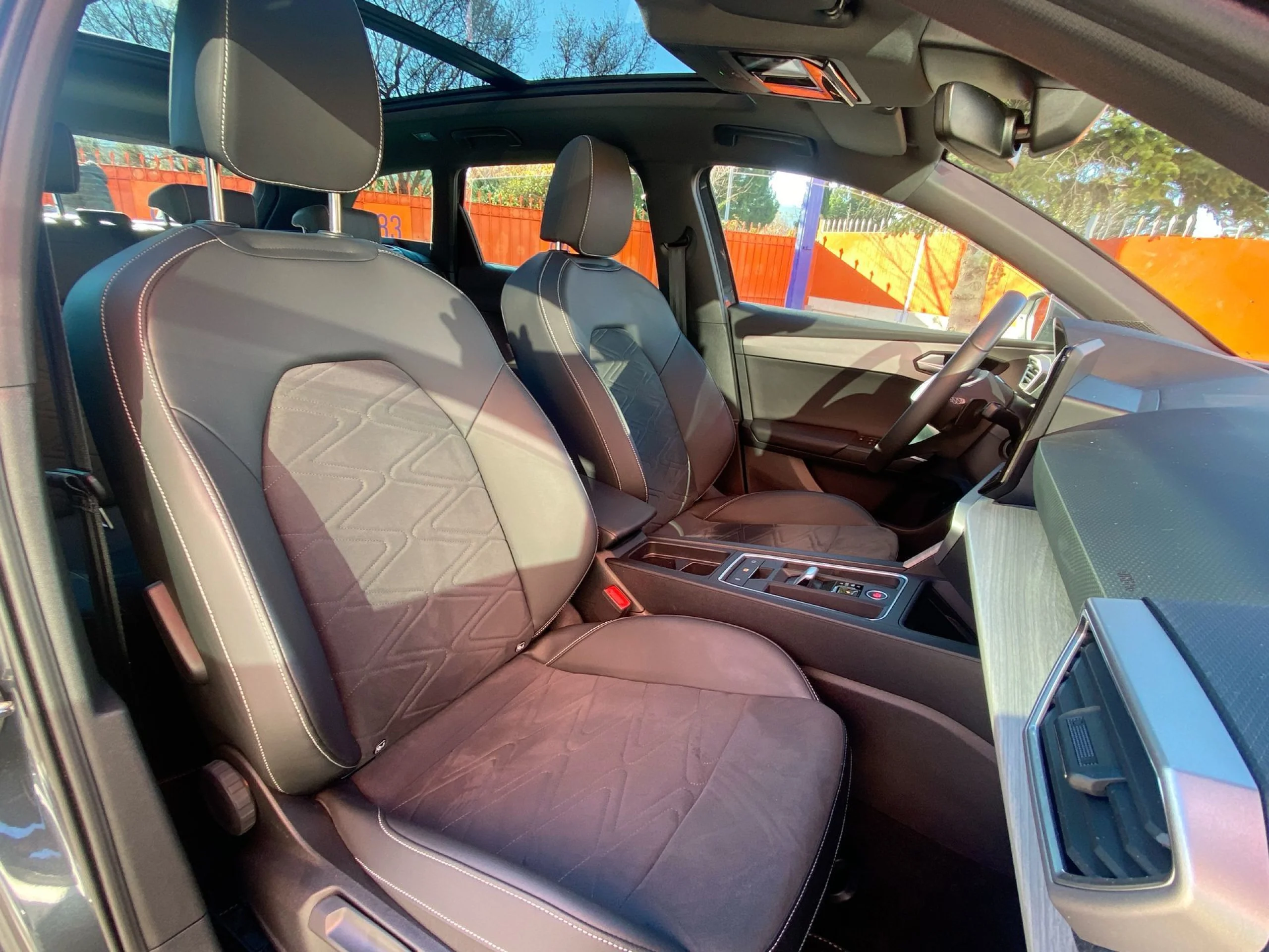 Seat Leon ST 1.4 e-Hybrid SANDS Xcellence DSG 150 kW (204 CV) - Foto 22