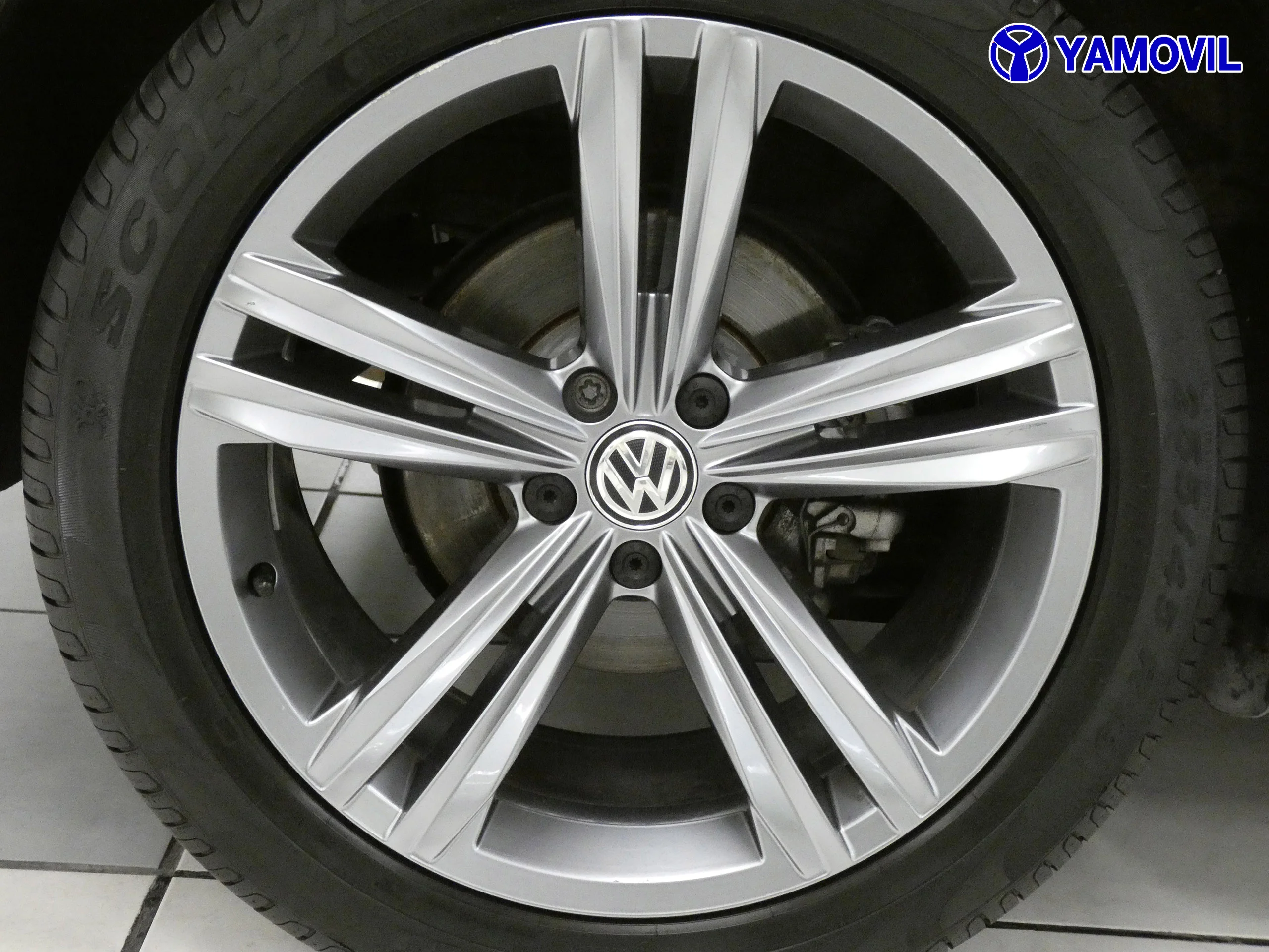 Volkswagen Tiguan 2.0 TDI ADVANCED 5P  - Foto 10