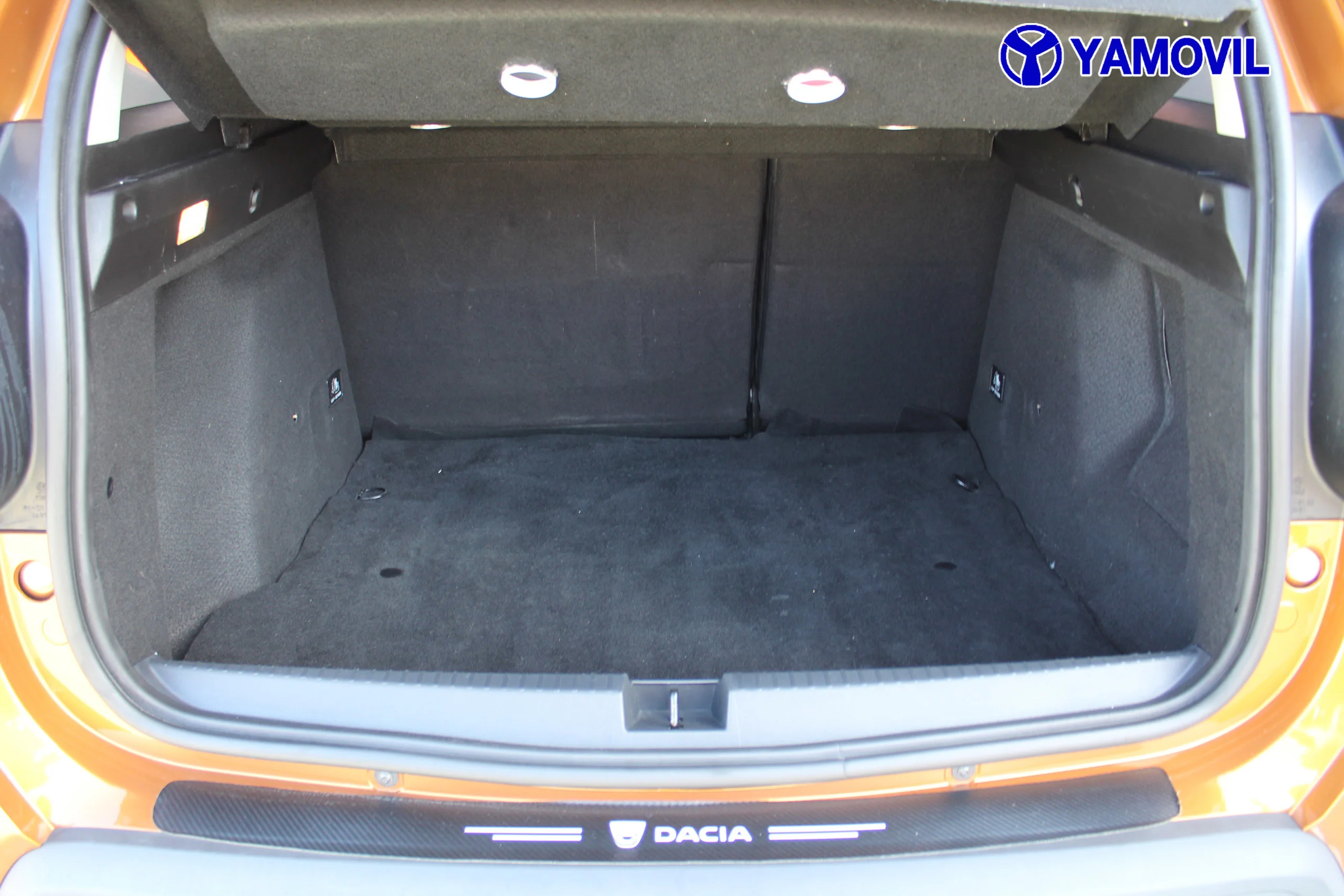 Dacia Duster Essential 1.6 84 kW (115 CV) 4X2 - Foto 7