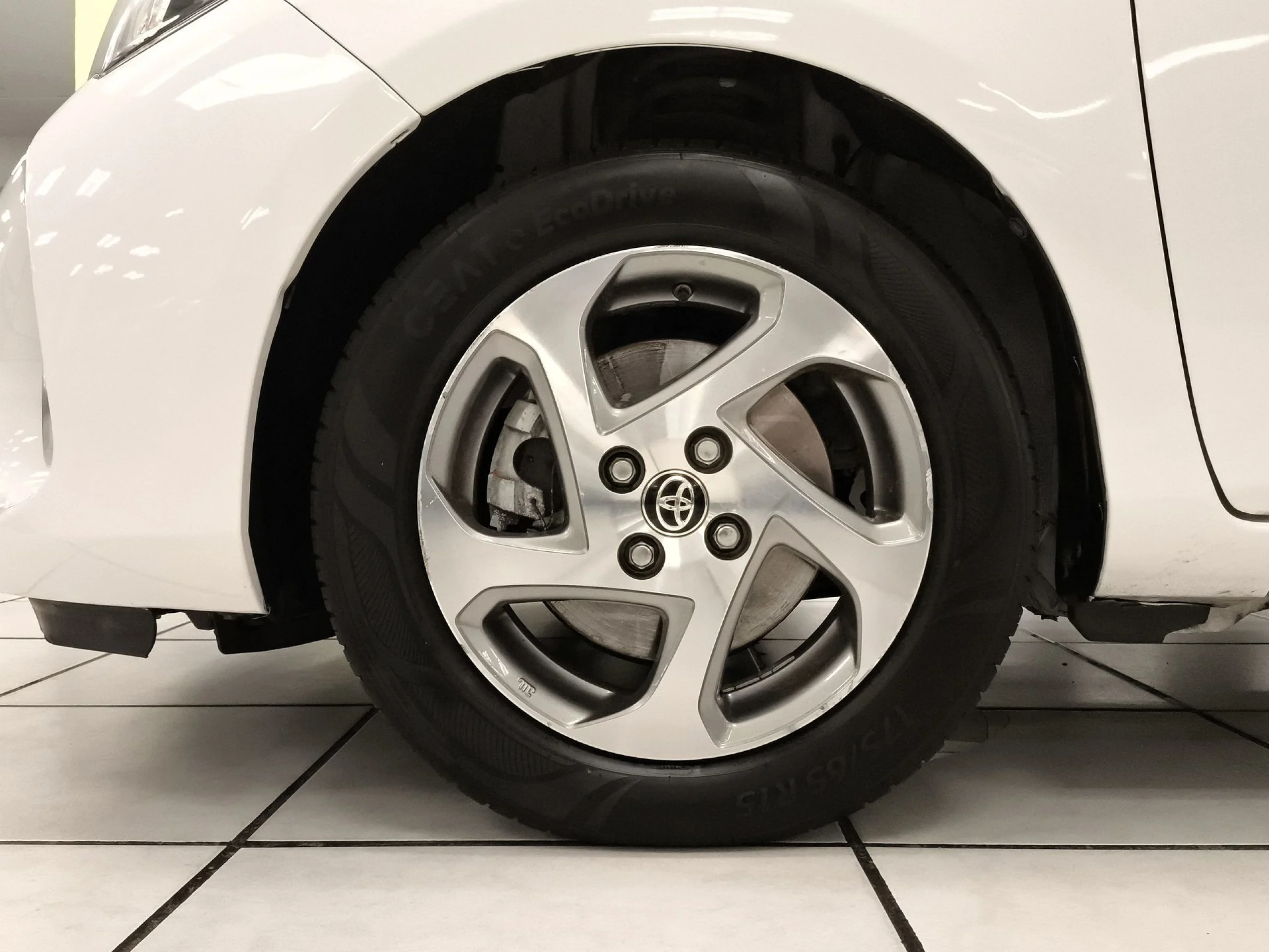 Toyota Yaris 1.5 Hybrid Active 74 kW (100 CV) - Foto 7