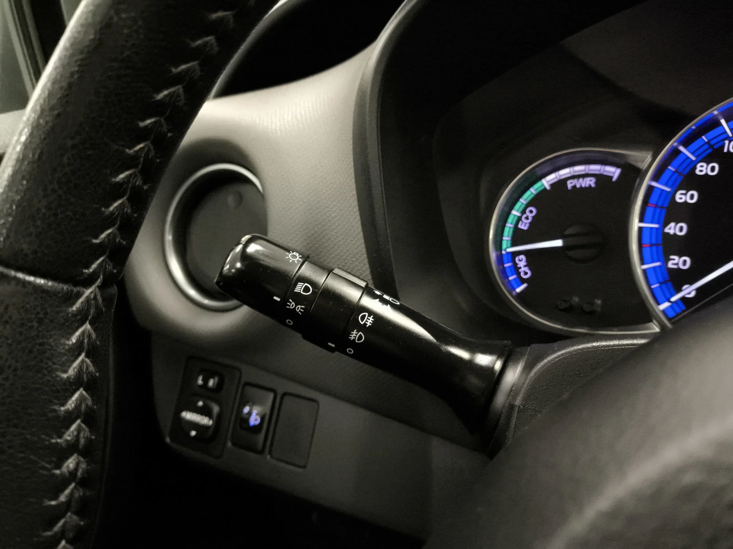 Toyota Yaris 1.5 Hybrid Active 74 kW (100 CV) - Foto 16