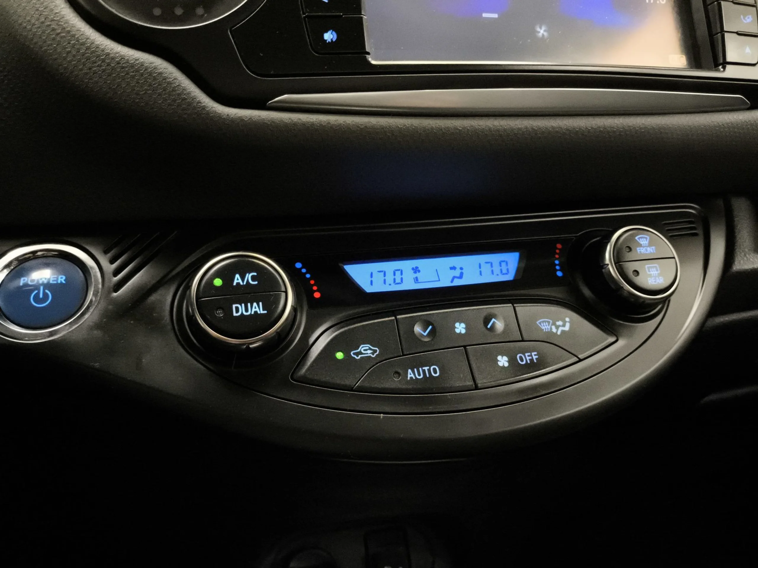 Toyota Yaris 1.5 Hybrid Active 74 kW (100 CV) - Foto 21