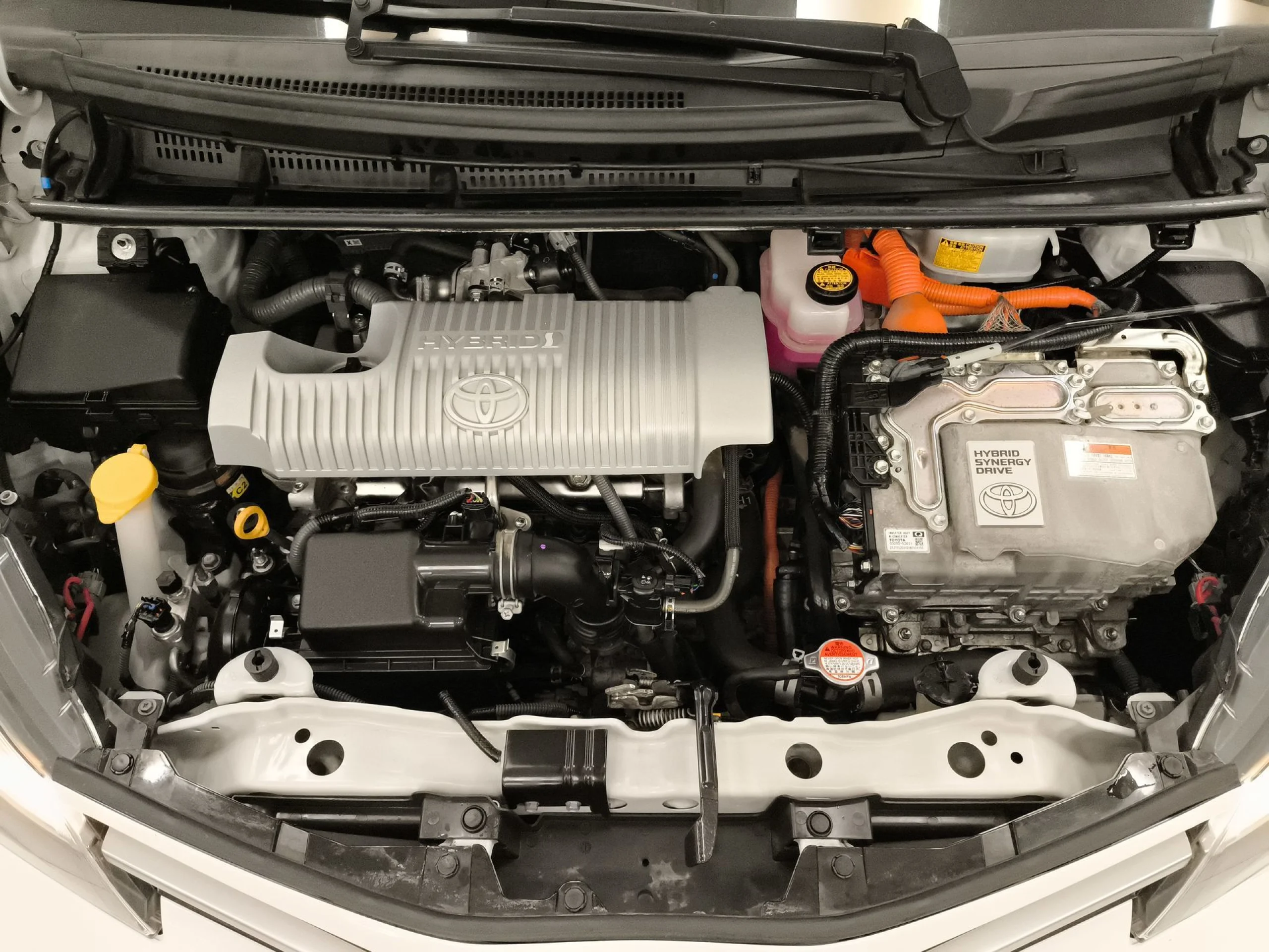 Toyota Yaris 1.5 Hybrid Active 74 kW (100 CV) - Foto 28