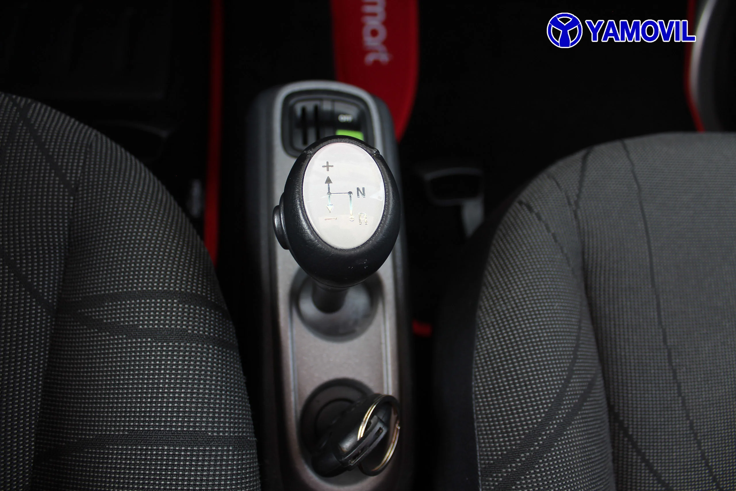 Smart ForTwo Coupe 52 mhd Passion 52 kW (71 CV) - Foto 24