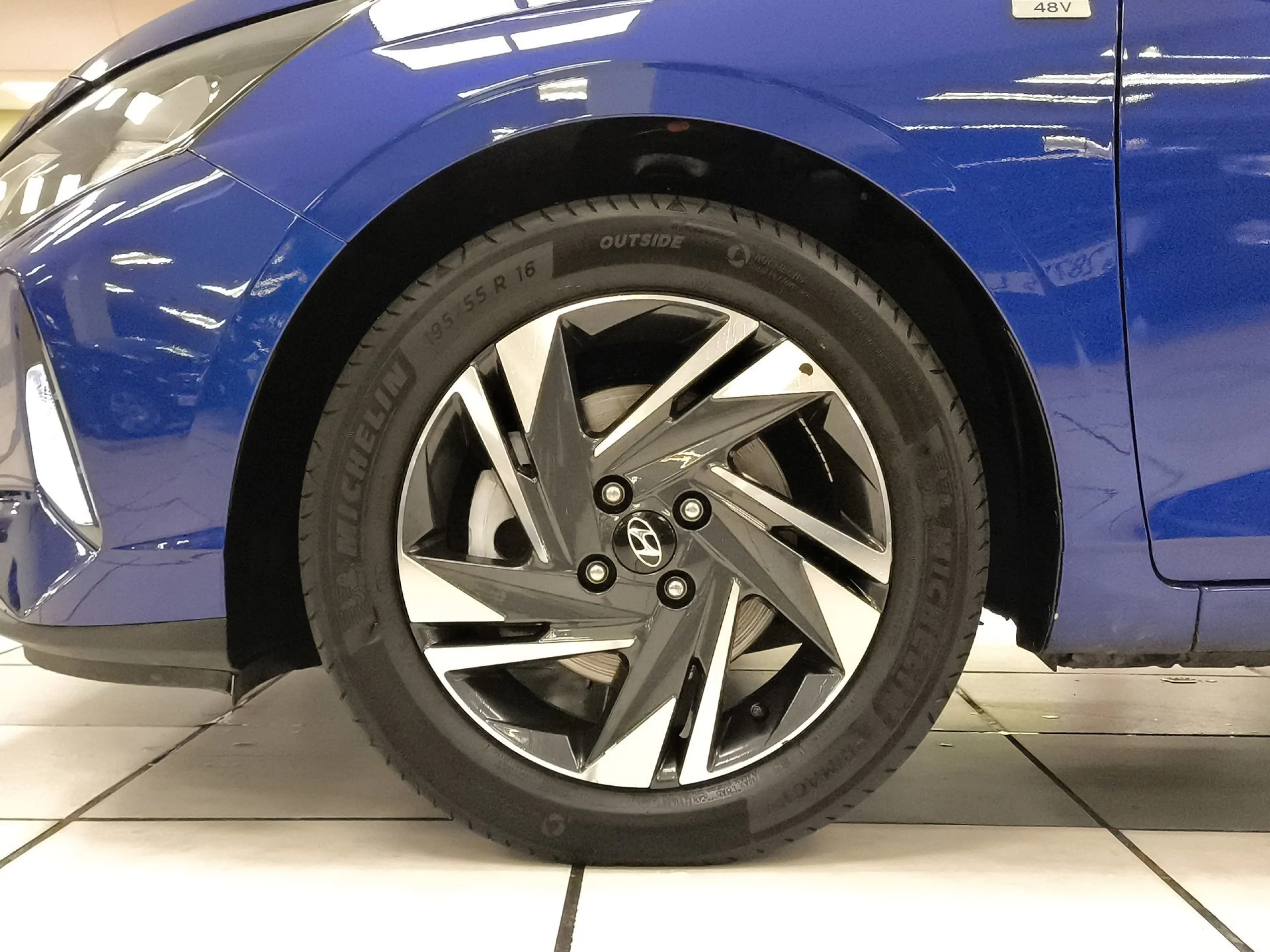 Hyundai I20 1.0 TGDI 48V Klass DCT 74 kW (100 CV) - Foto 7