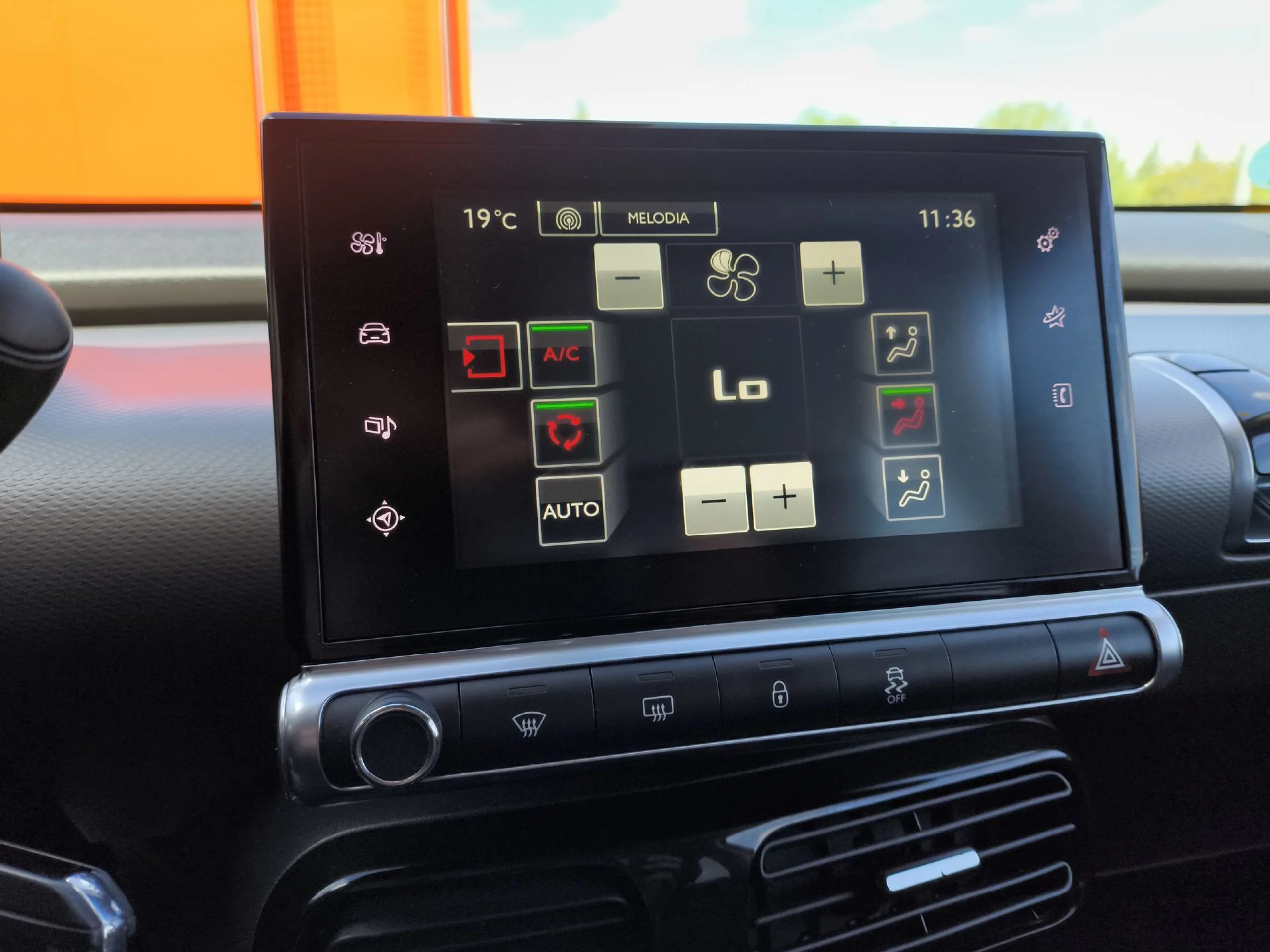 Citroen C4 Cactus PureTech 82 Feel Edition 60 kW (82 CV) - Foto 15