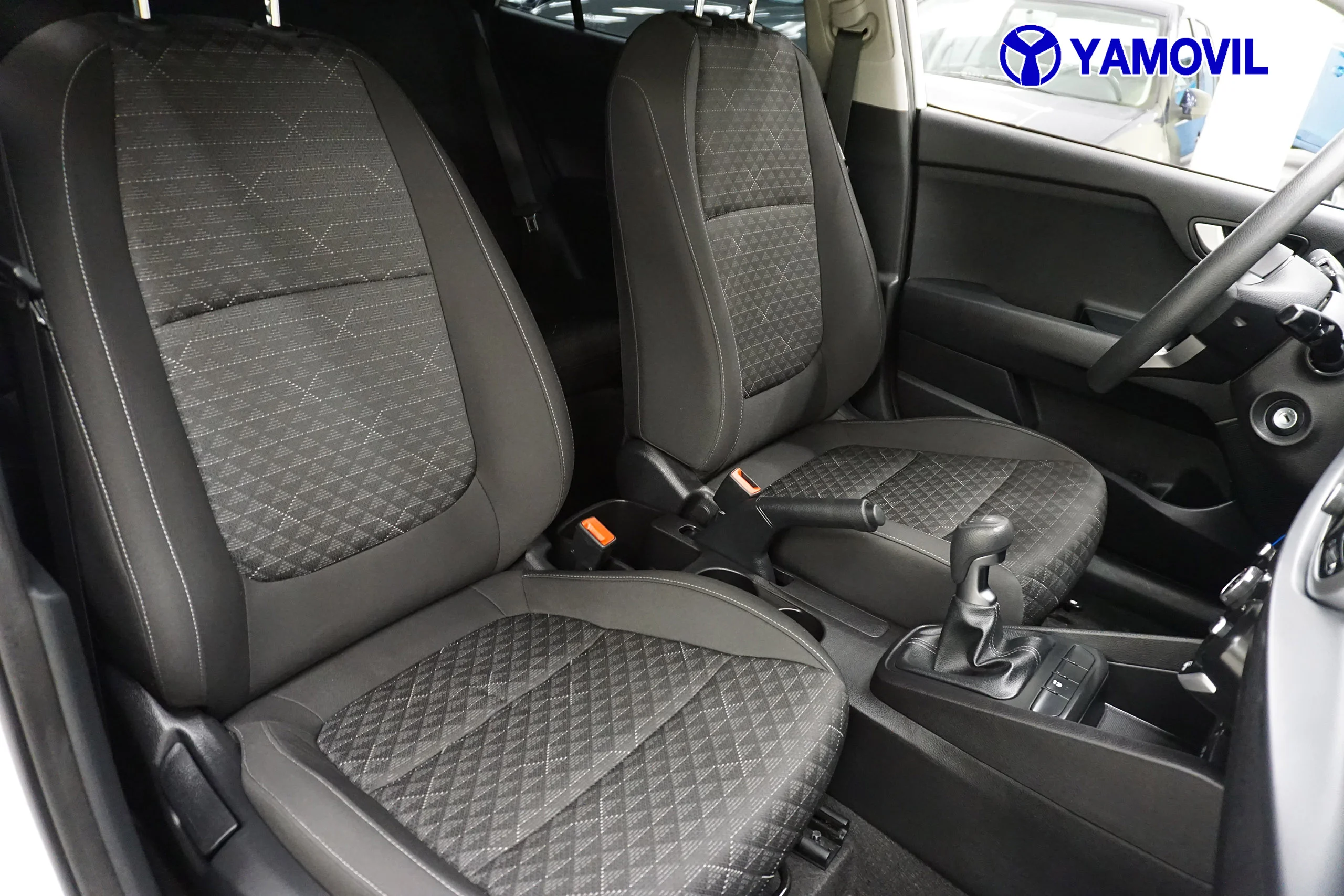 Kia Rio 1.4 CRDI CONCEP ECO-DYNAMICS 5P - Foto 15