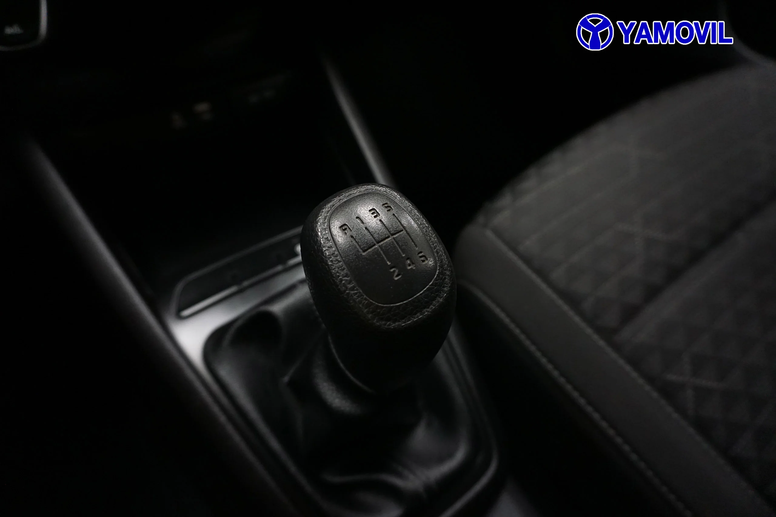 Kia Rio 1.4 CRDI CONCEP ECO-DYNAMICS 5P - Foto 27