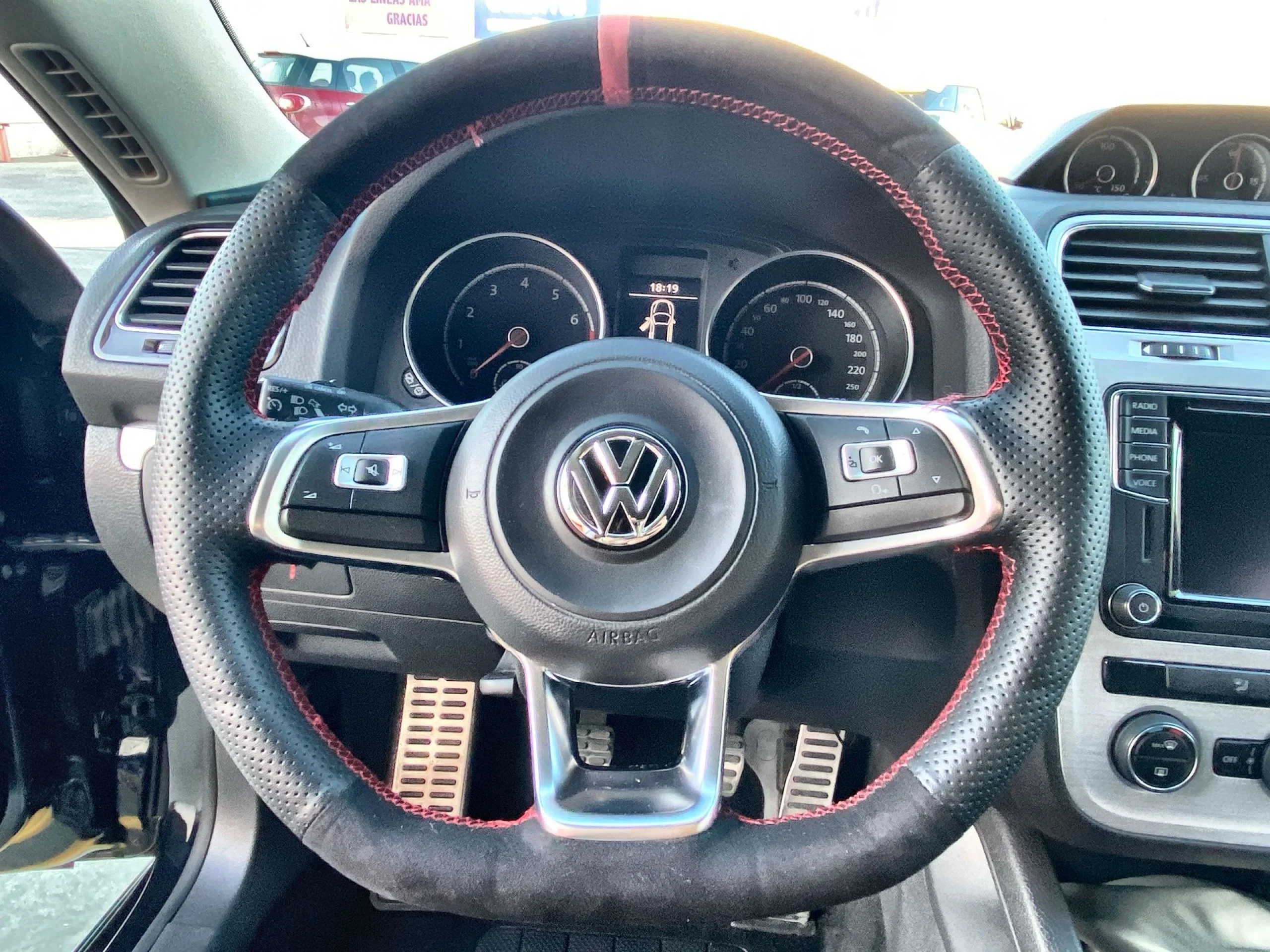 Volkswagen Scirocco R-Line 1.4 TSI BMT 92 kW (125 CV) - Foto 11