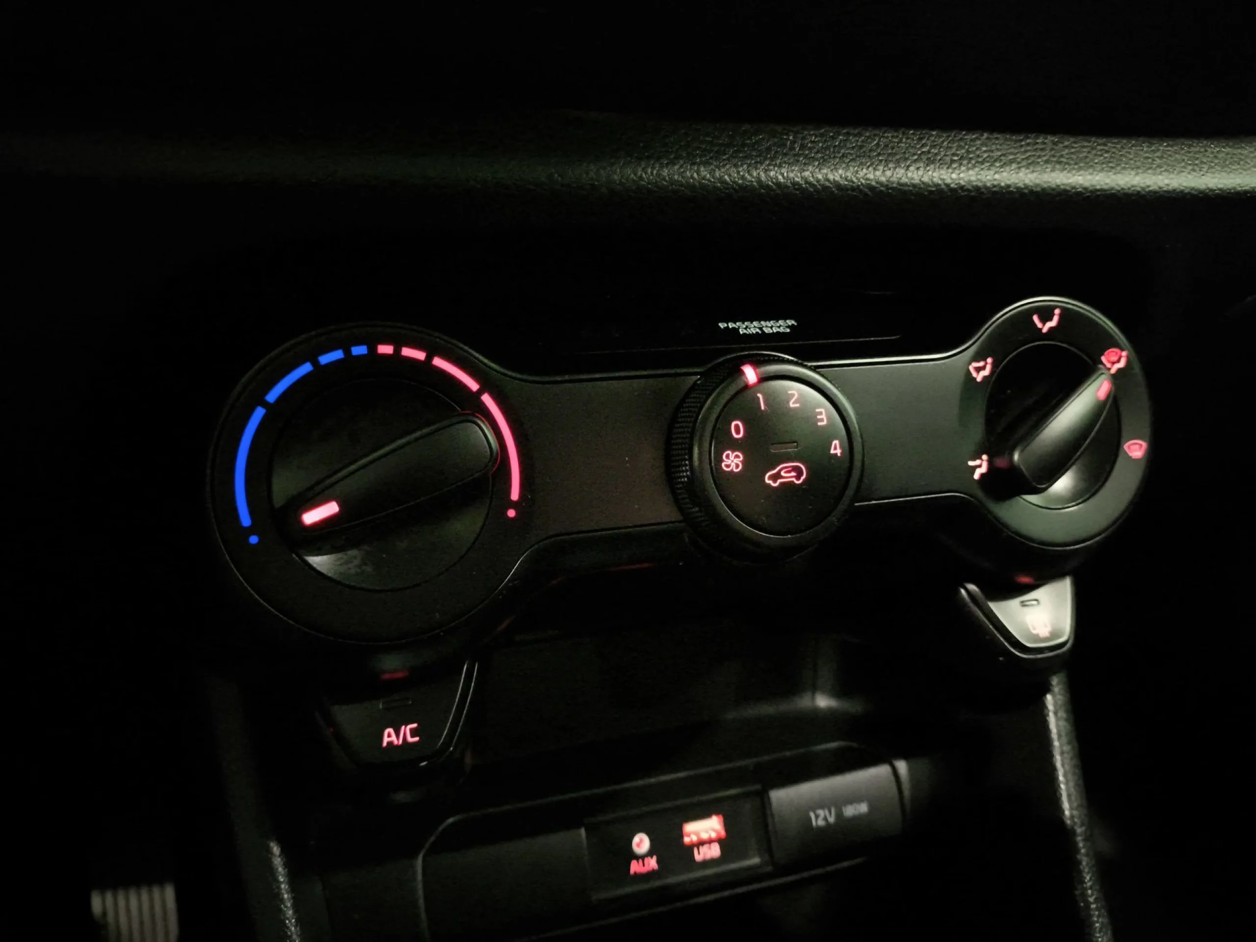 Kia Picanto 1.0 CVVT Concept 49 kW (67 CV) - Foto 15