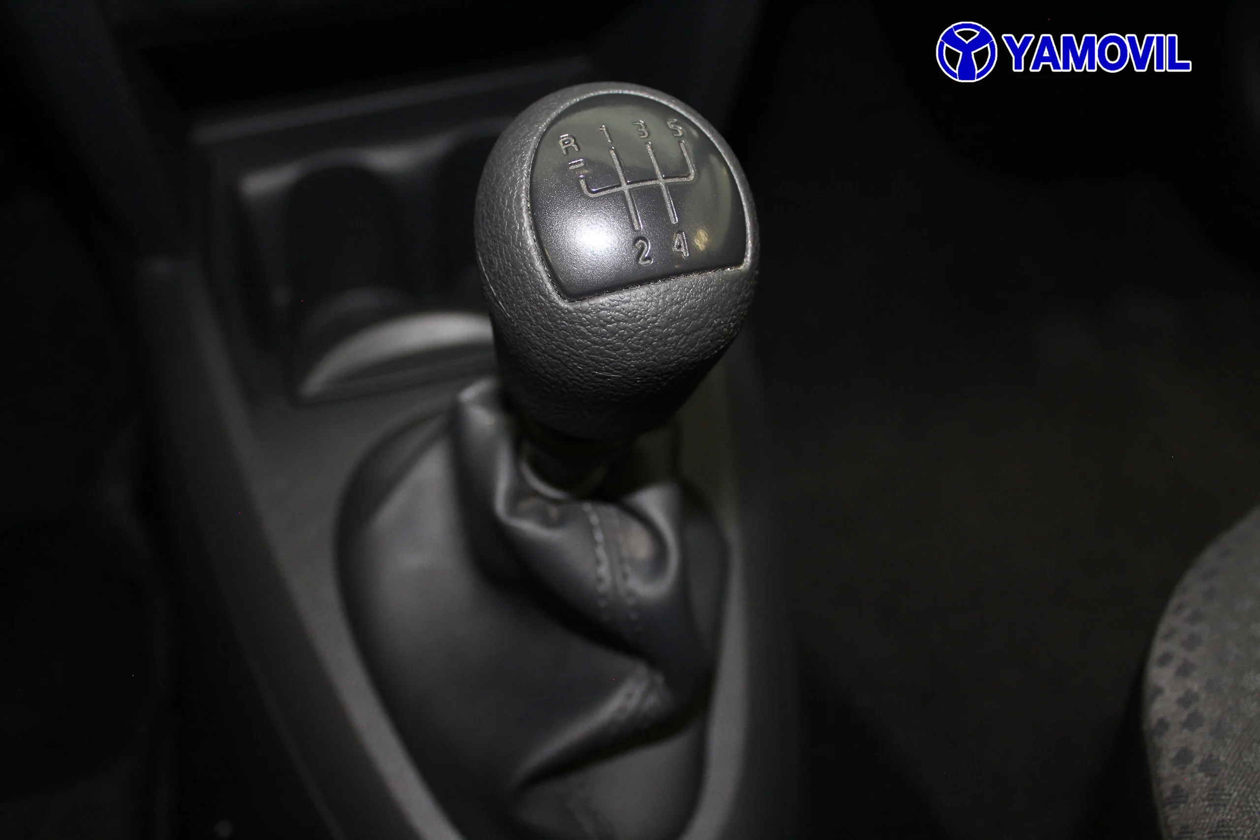 Renault Clio Campus Authentique 1.2 43 kW (60 CV) - Foto 25